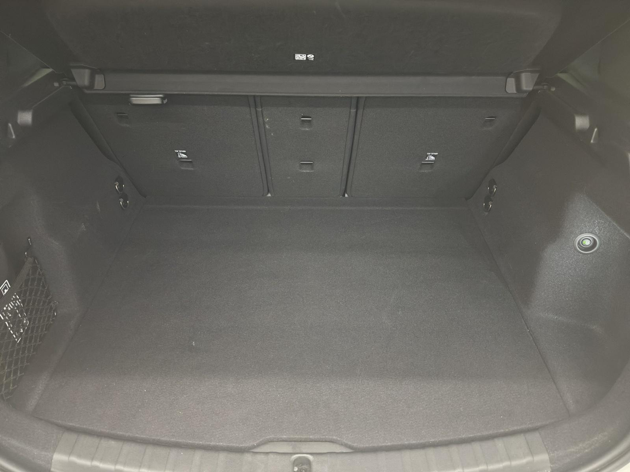 listing desktop thumbnail image 18