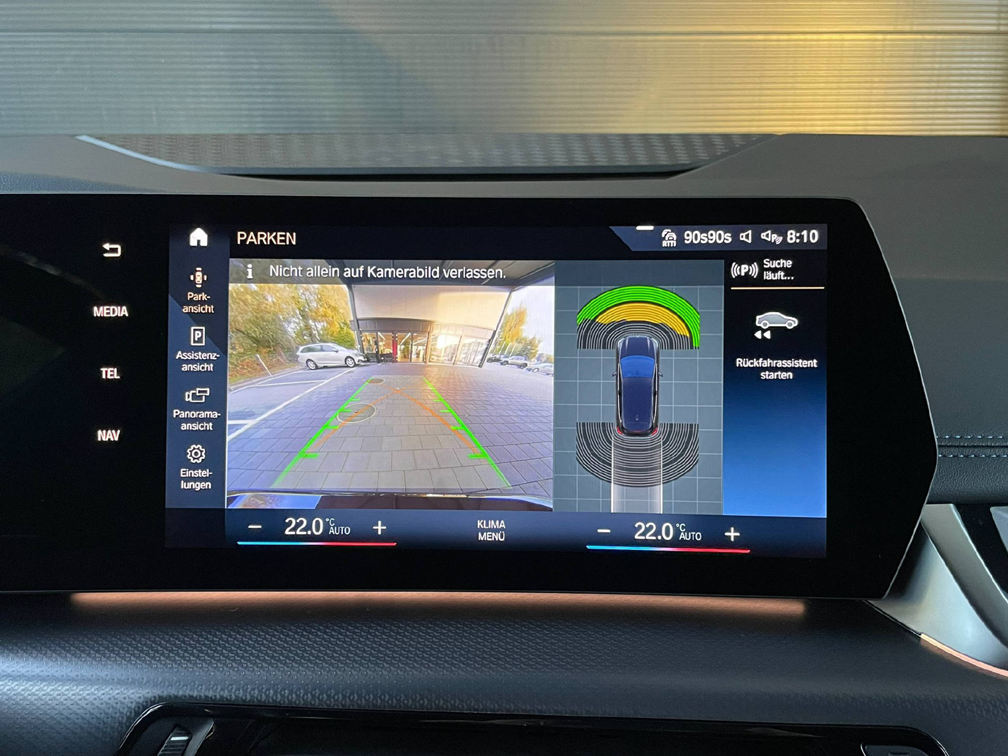 listing desktop thumbnail image 9