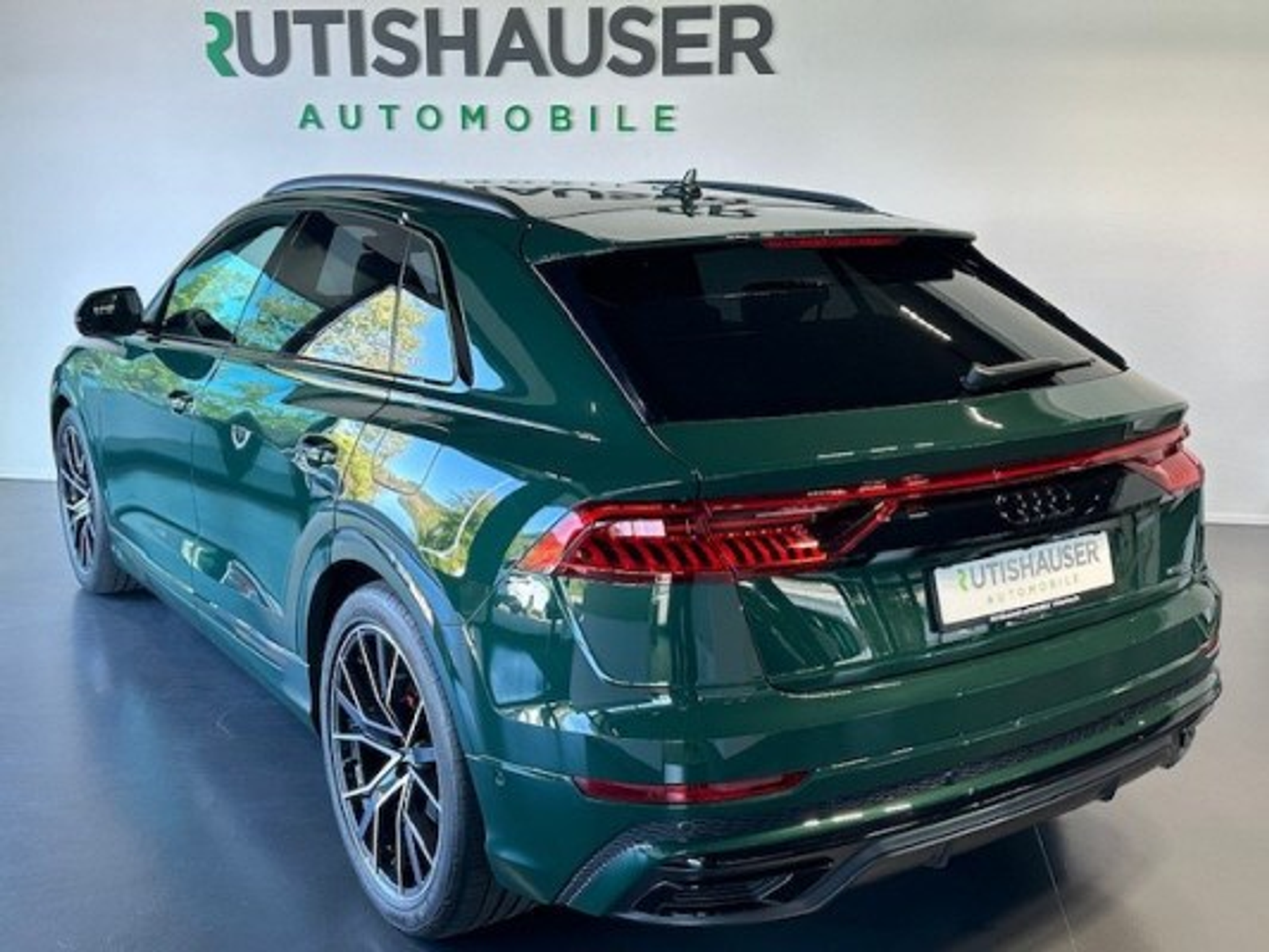 listing desktop thumbnail image 1