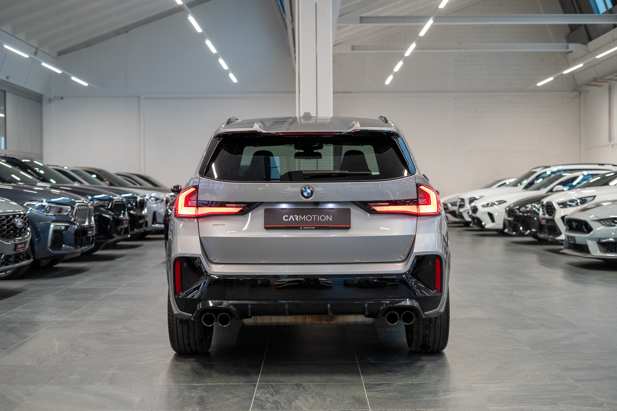 listing desktop thumbnail image 4