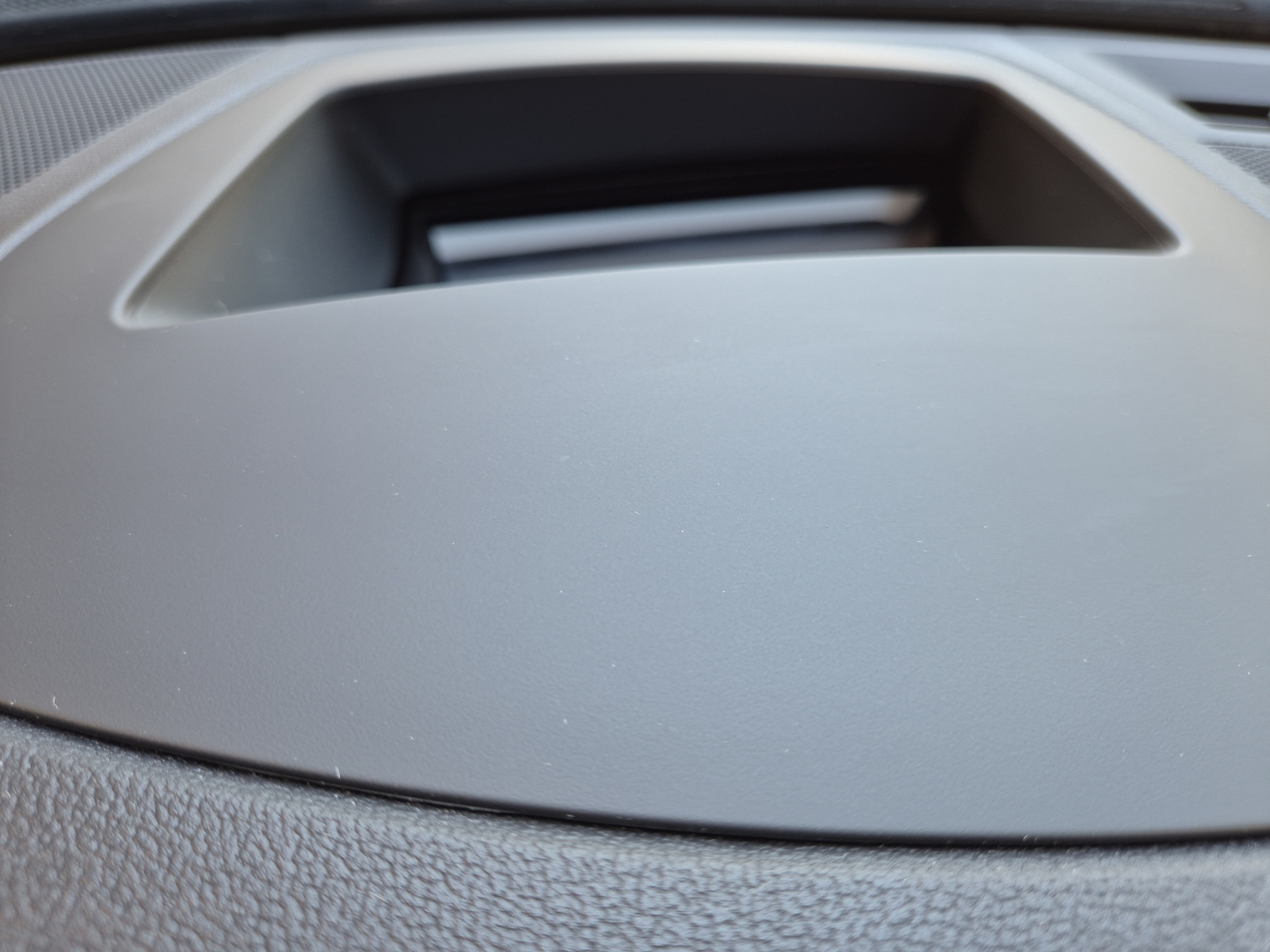 listing desktop thumbnail image 12