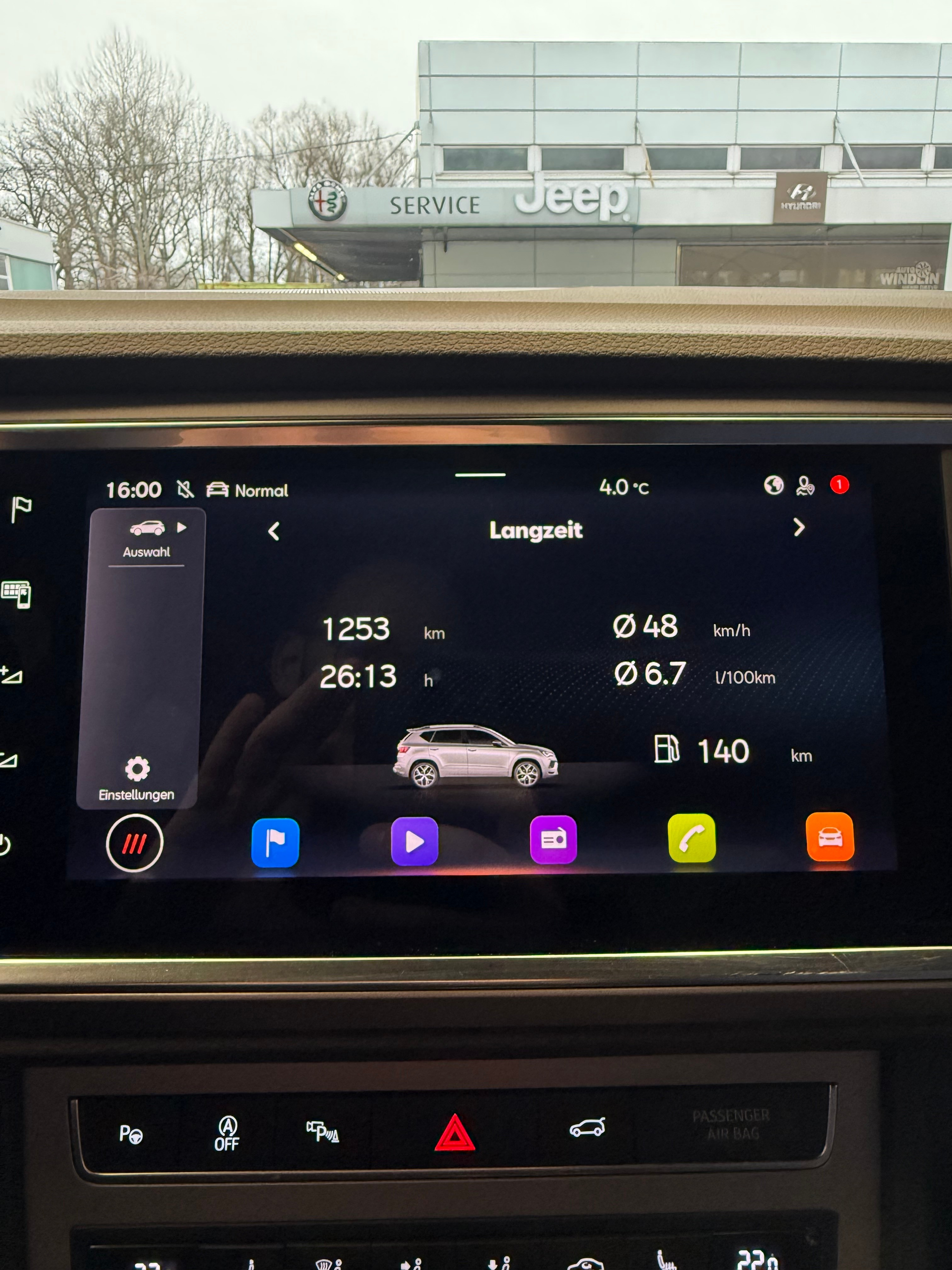 listing desktop thumbnail image 14