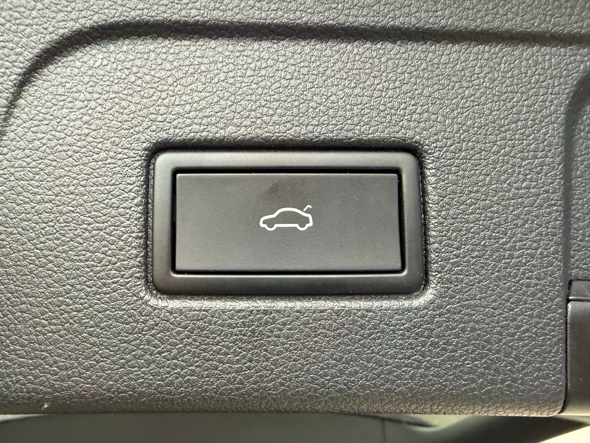 listing desktop thumbnail image 7