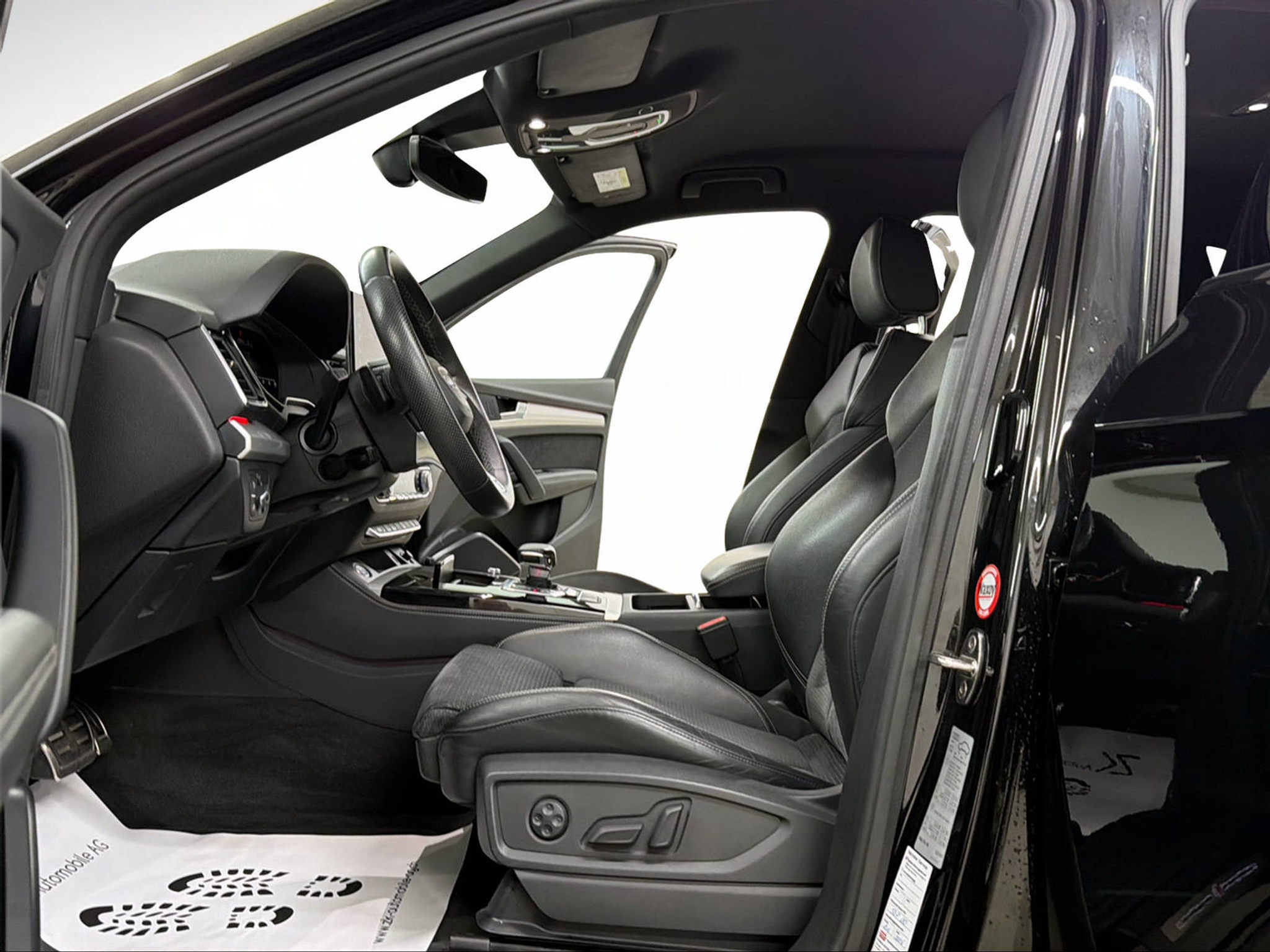 listing desktop thumbnail image 5