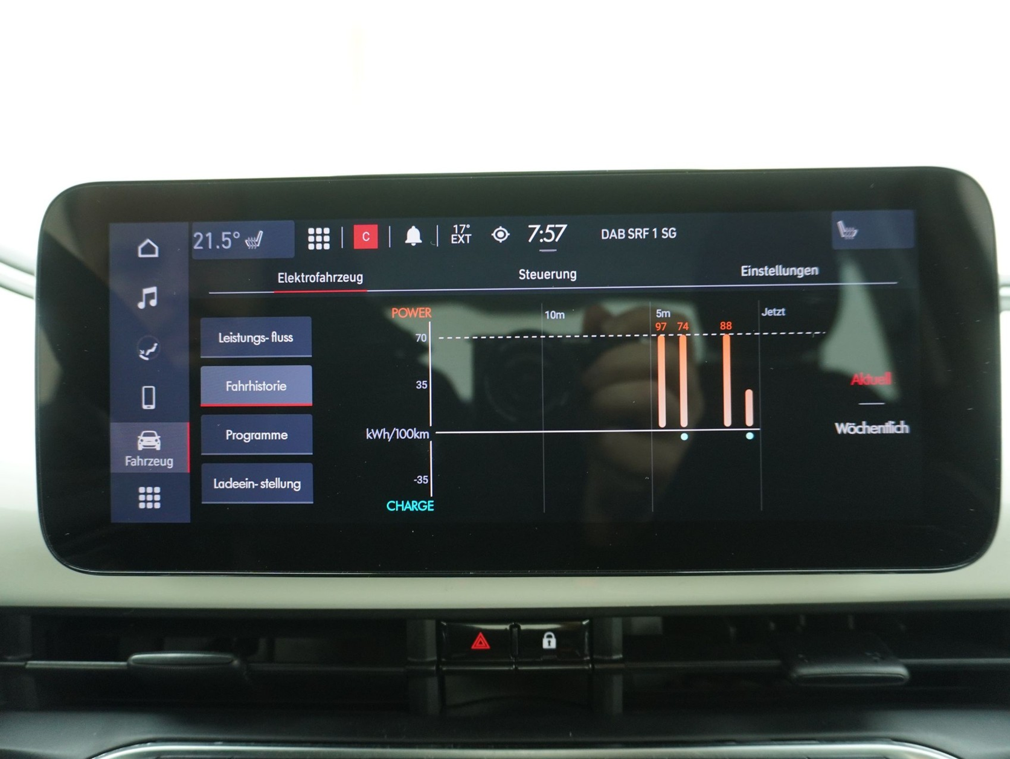 listing desktop thumbnail image 17