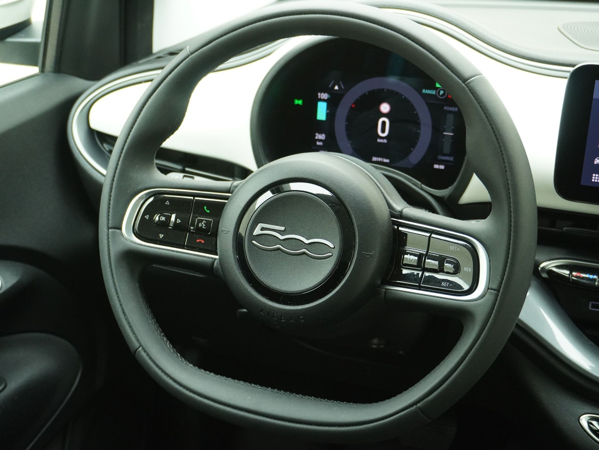 listing desktop thumbnail image 9