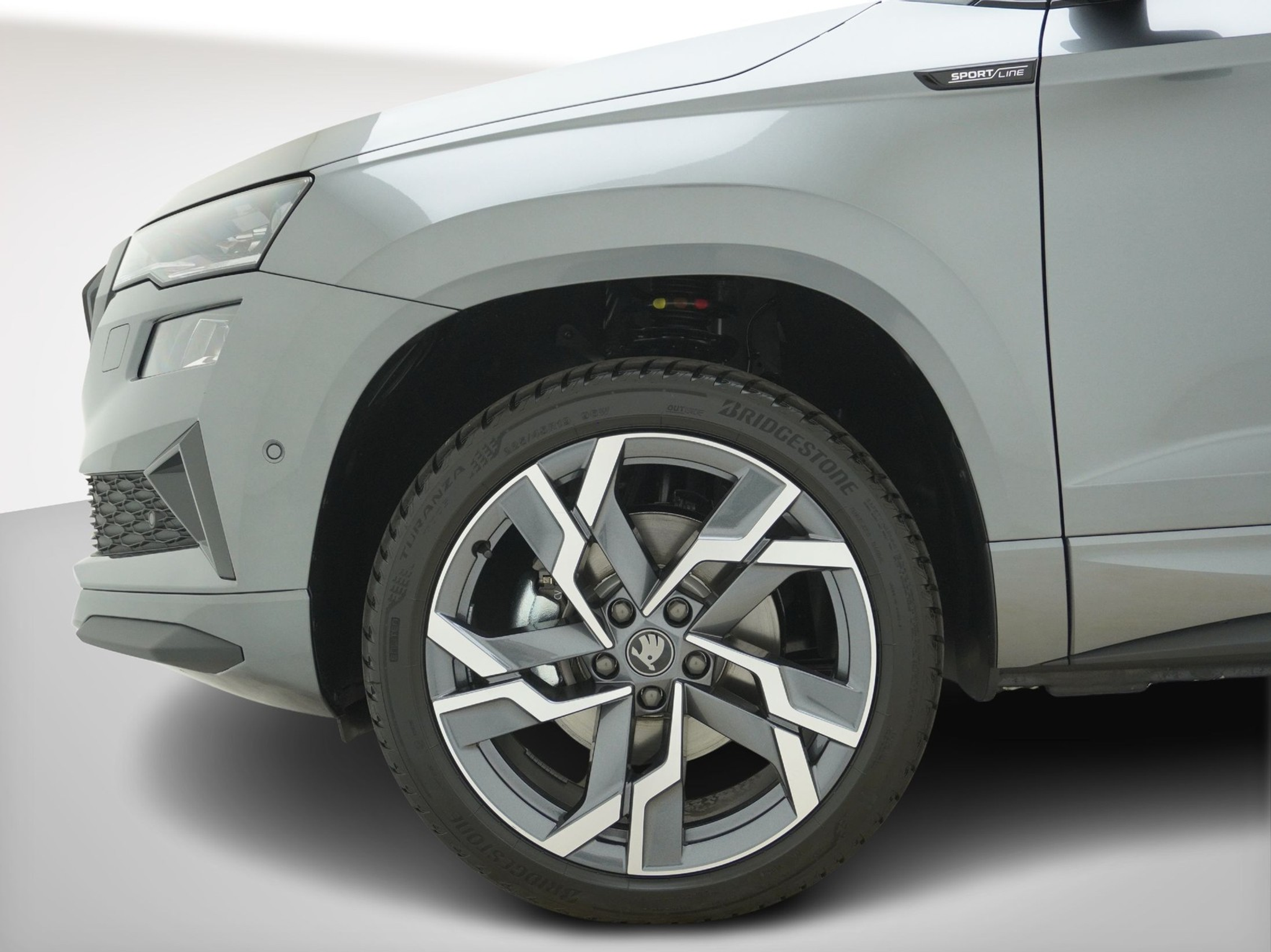 listing desktop thumbnail image 9