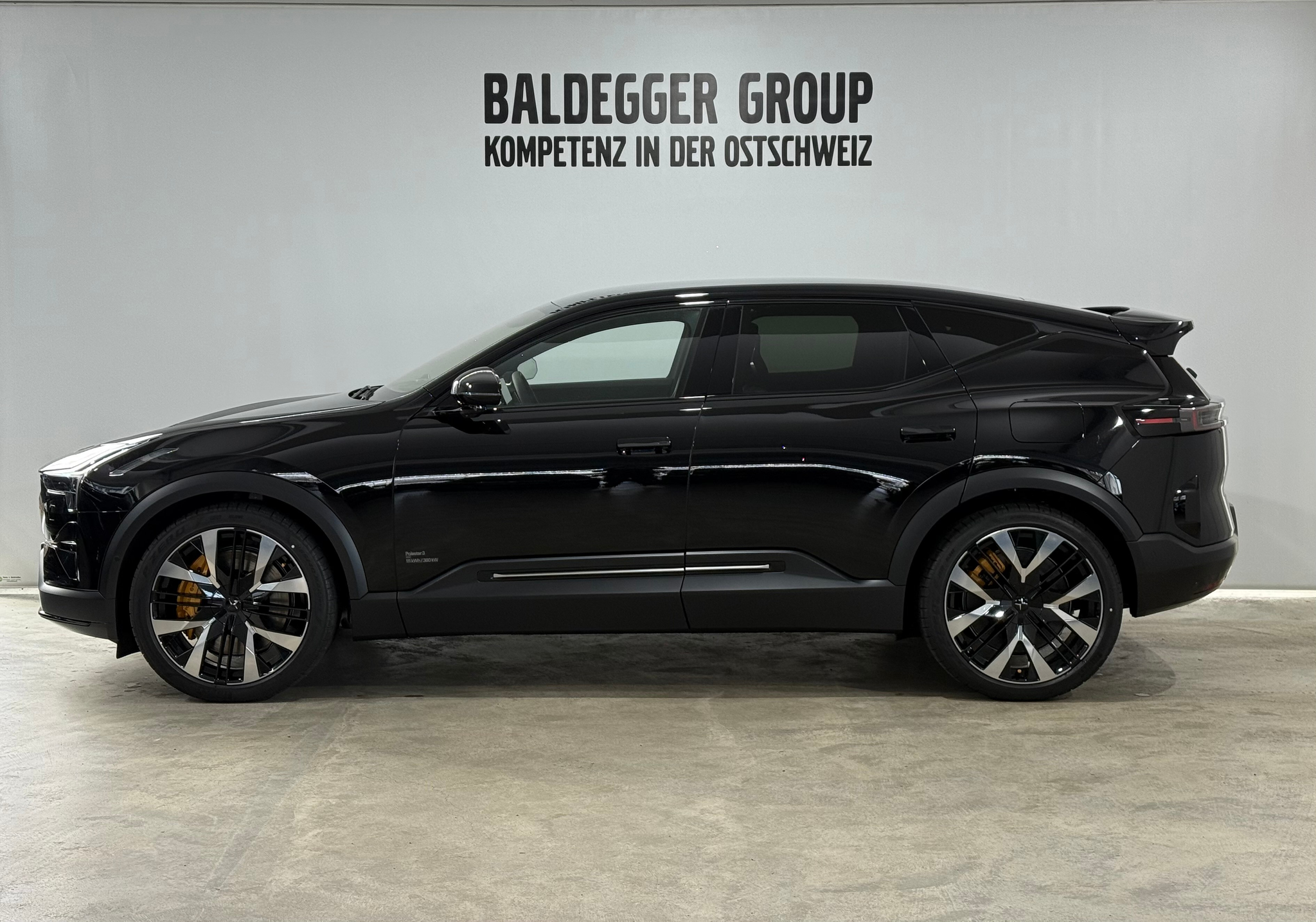 listing desktop thumbnail image 1