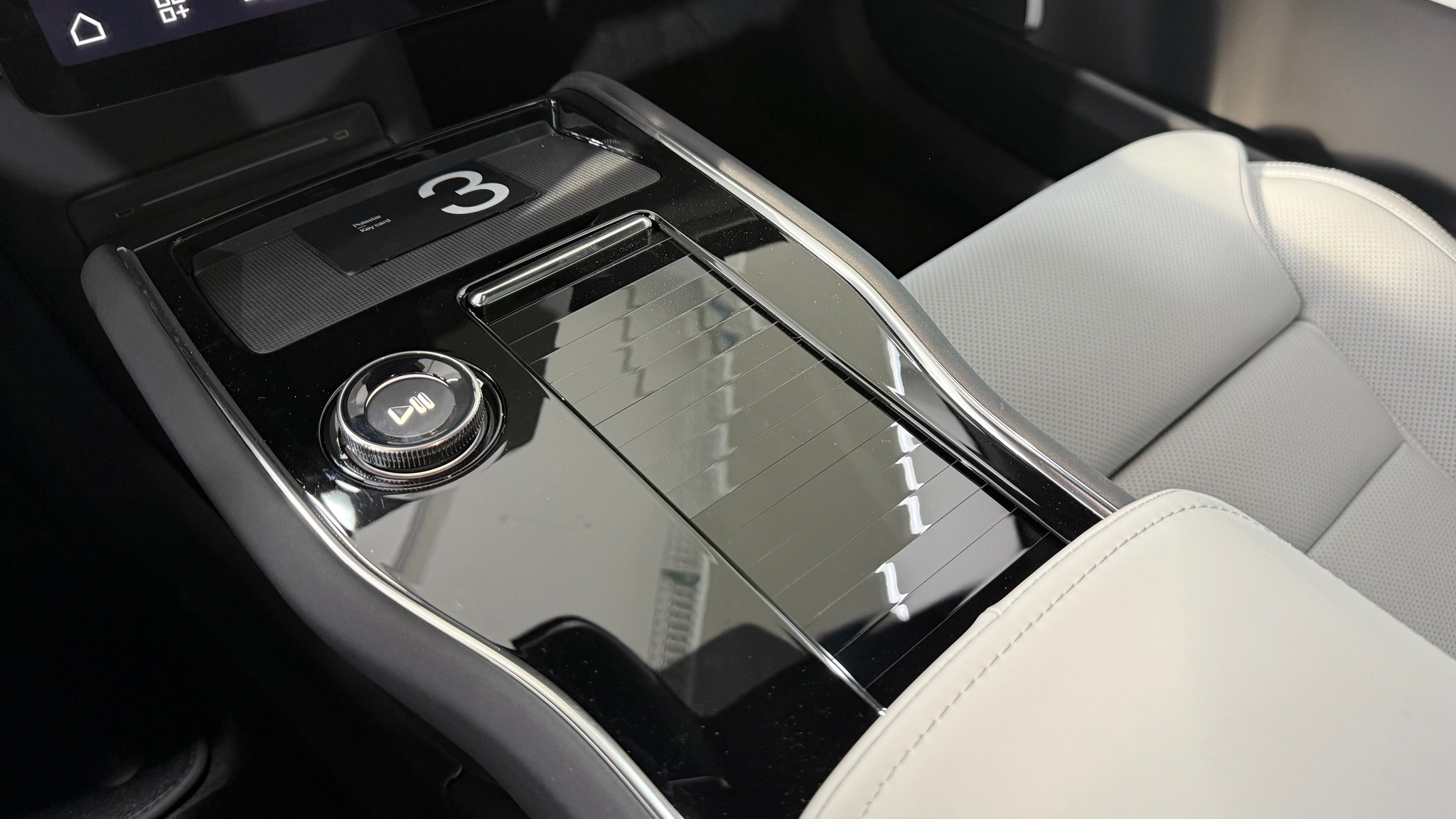 listing desktop thumbnail image 10