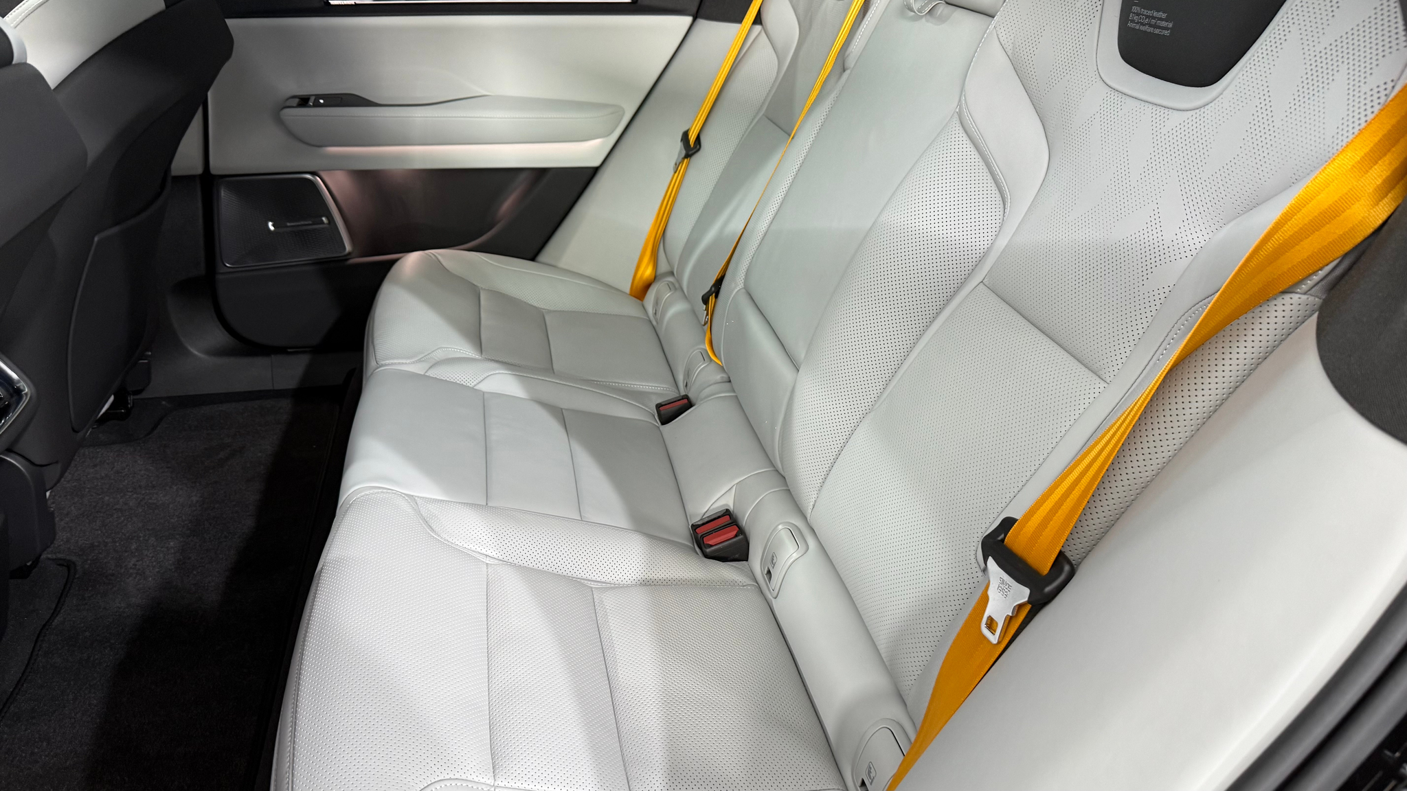 listing desktop thumbnail image 5