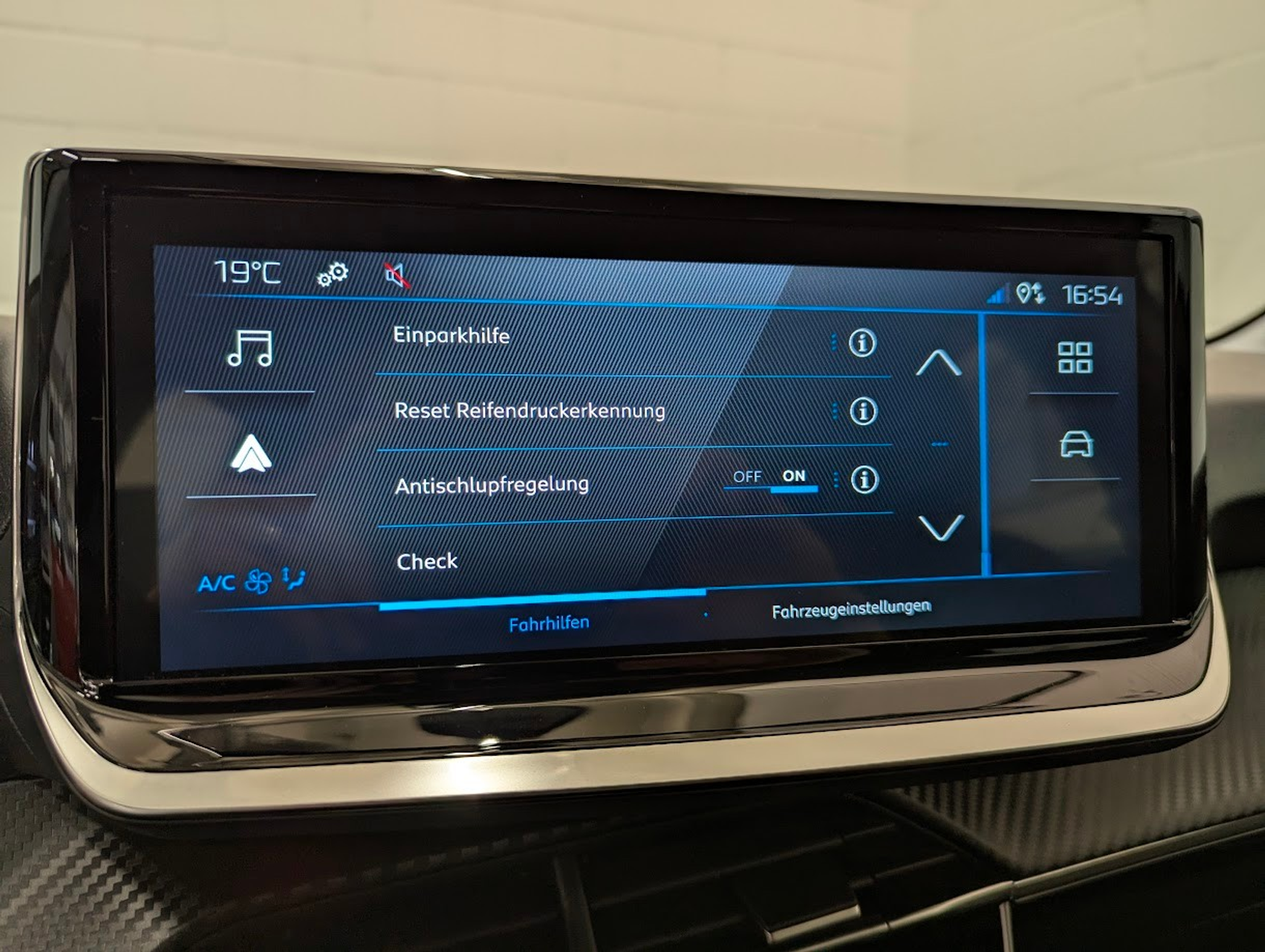 listing desktop thumbnail image 19