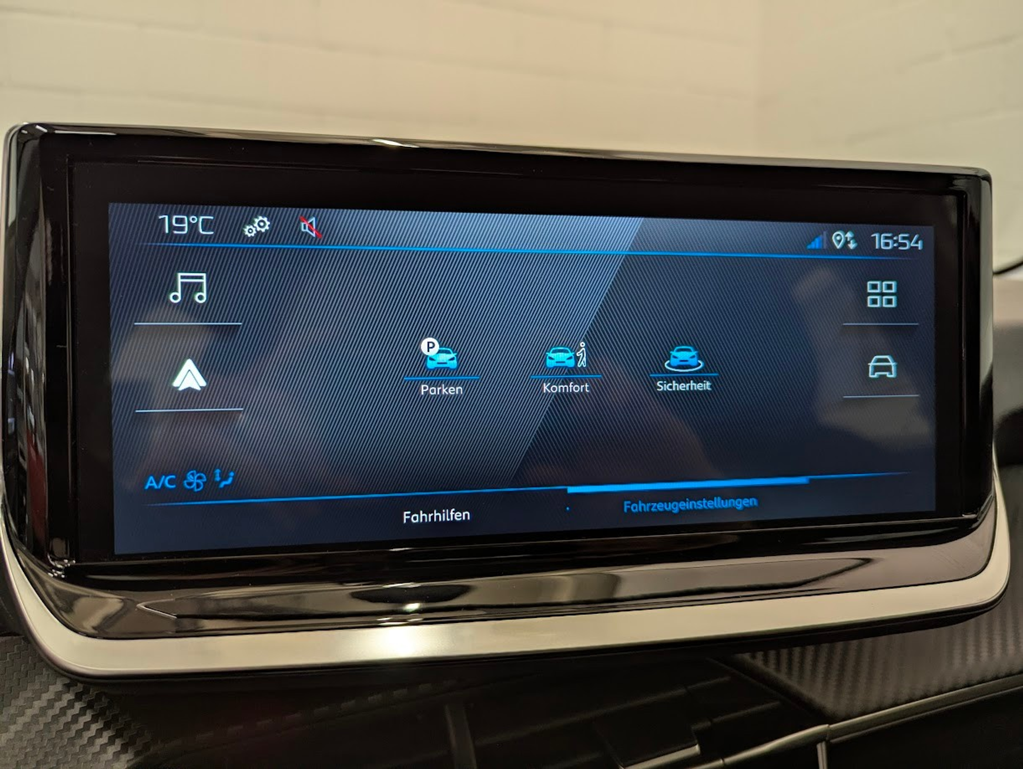 listing desktop thumbnail image 18