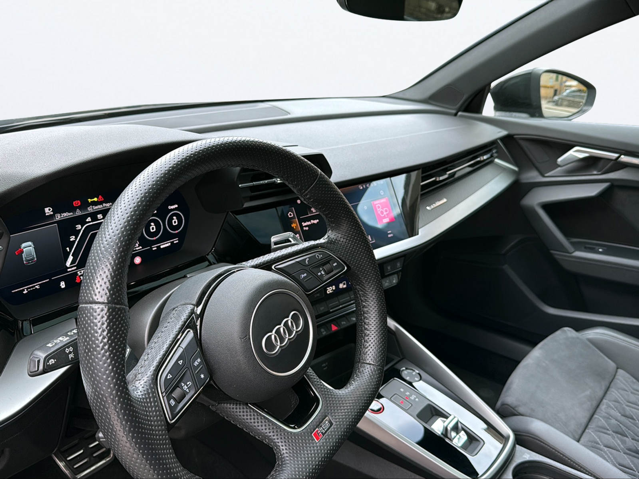 listing desktop thumbnail image 10