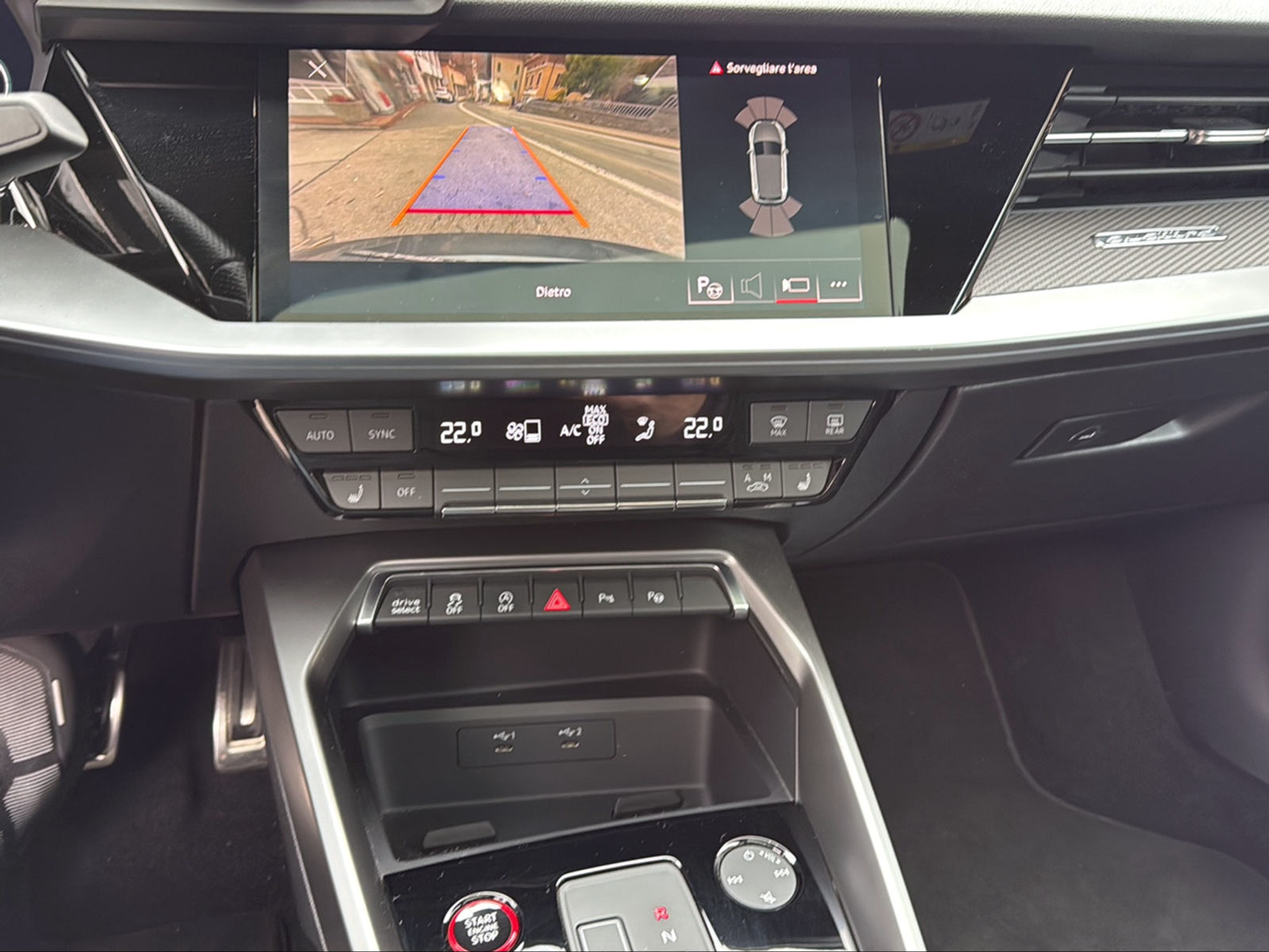 listing desktop thumbnail image 12