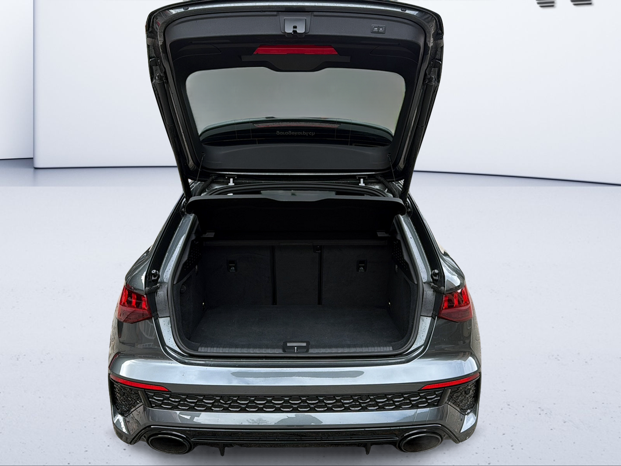 listing desktop thumbnail image 8