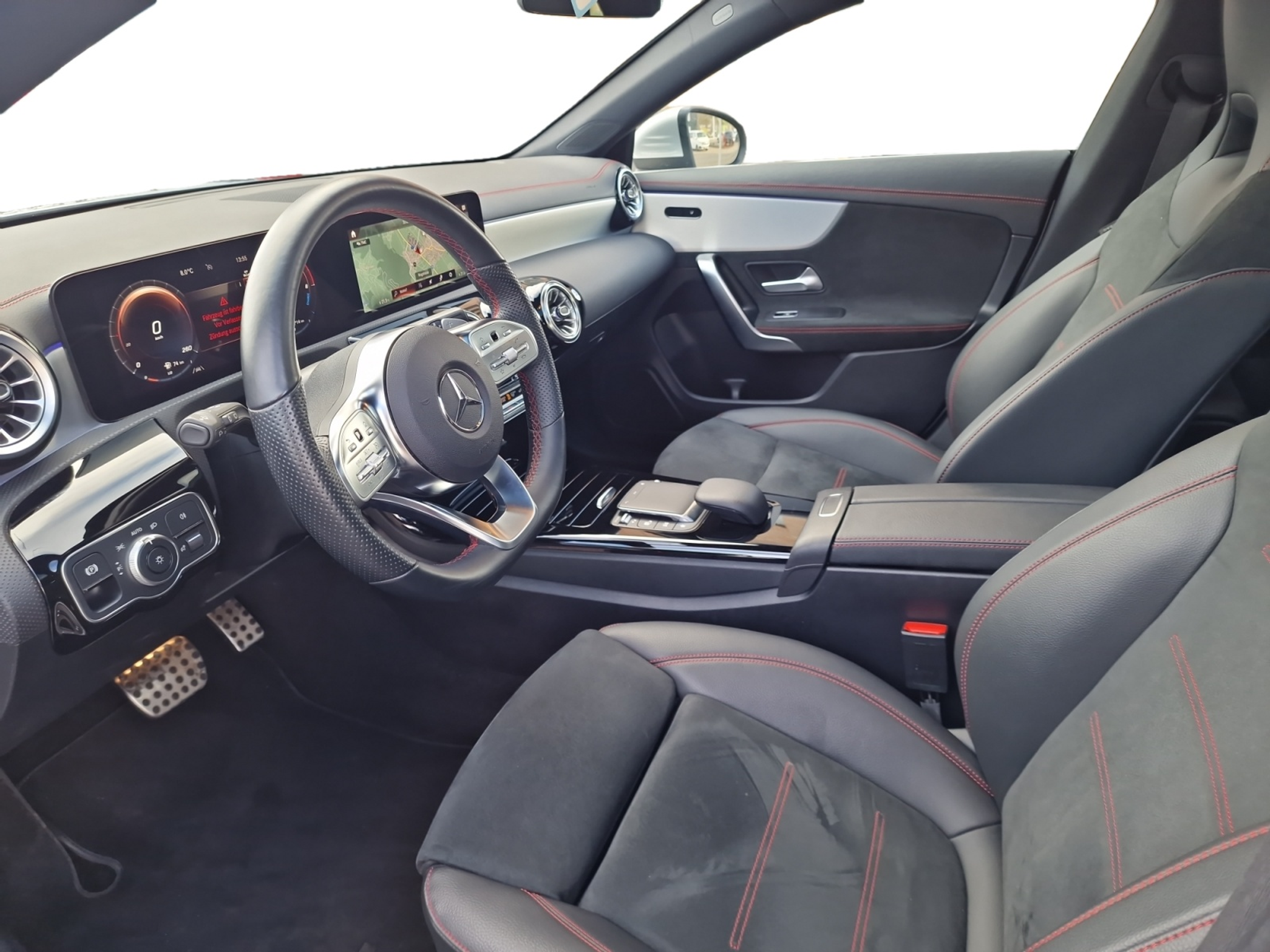 listing desktop thumbnail image 9