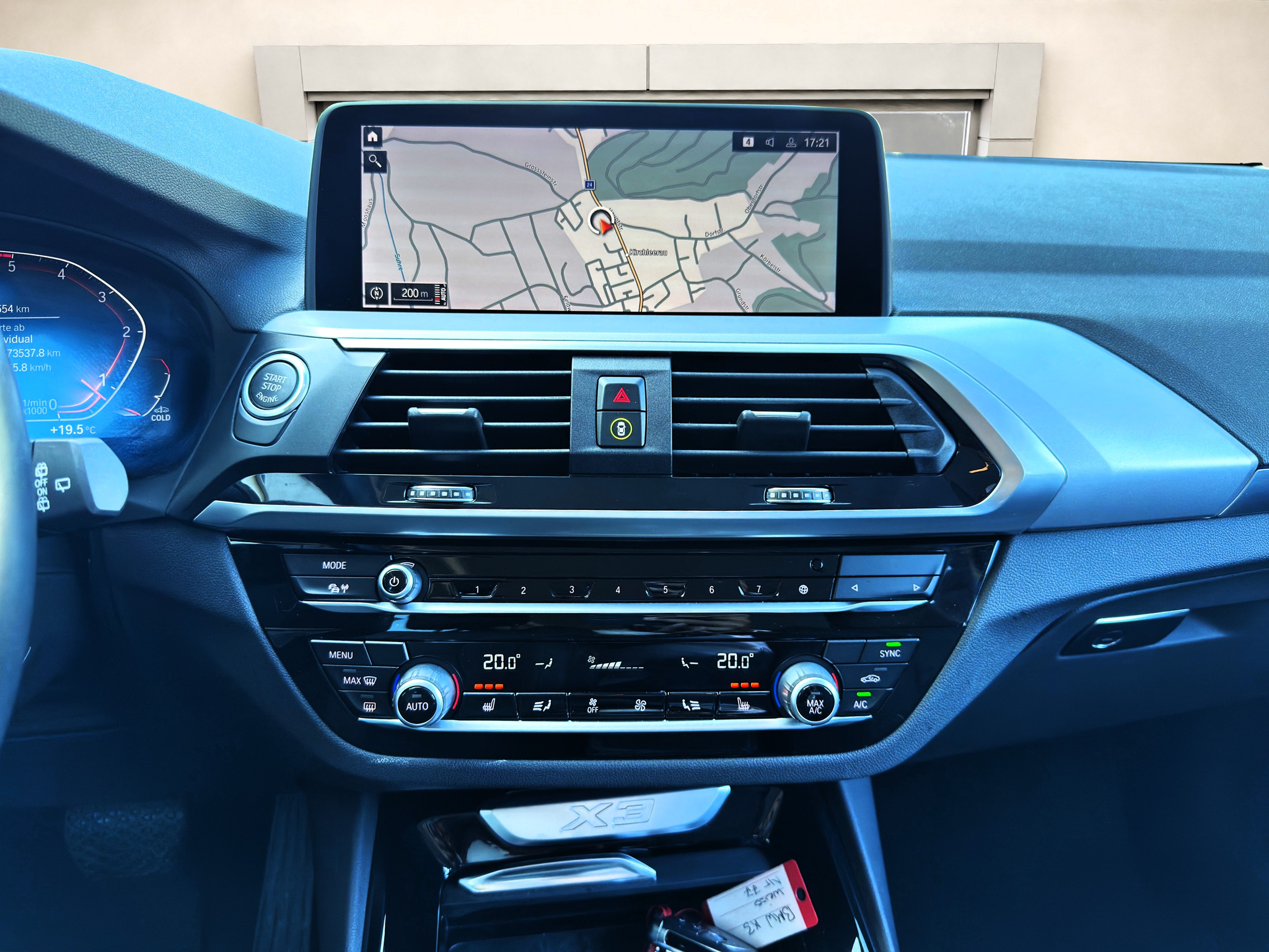 listing desktop thumbnail image 11