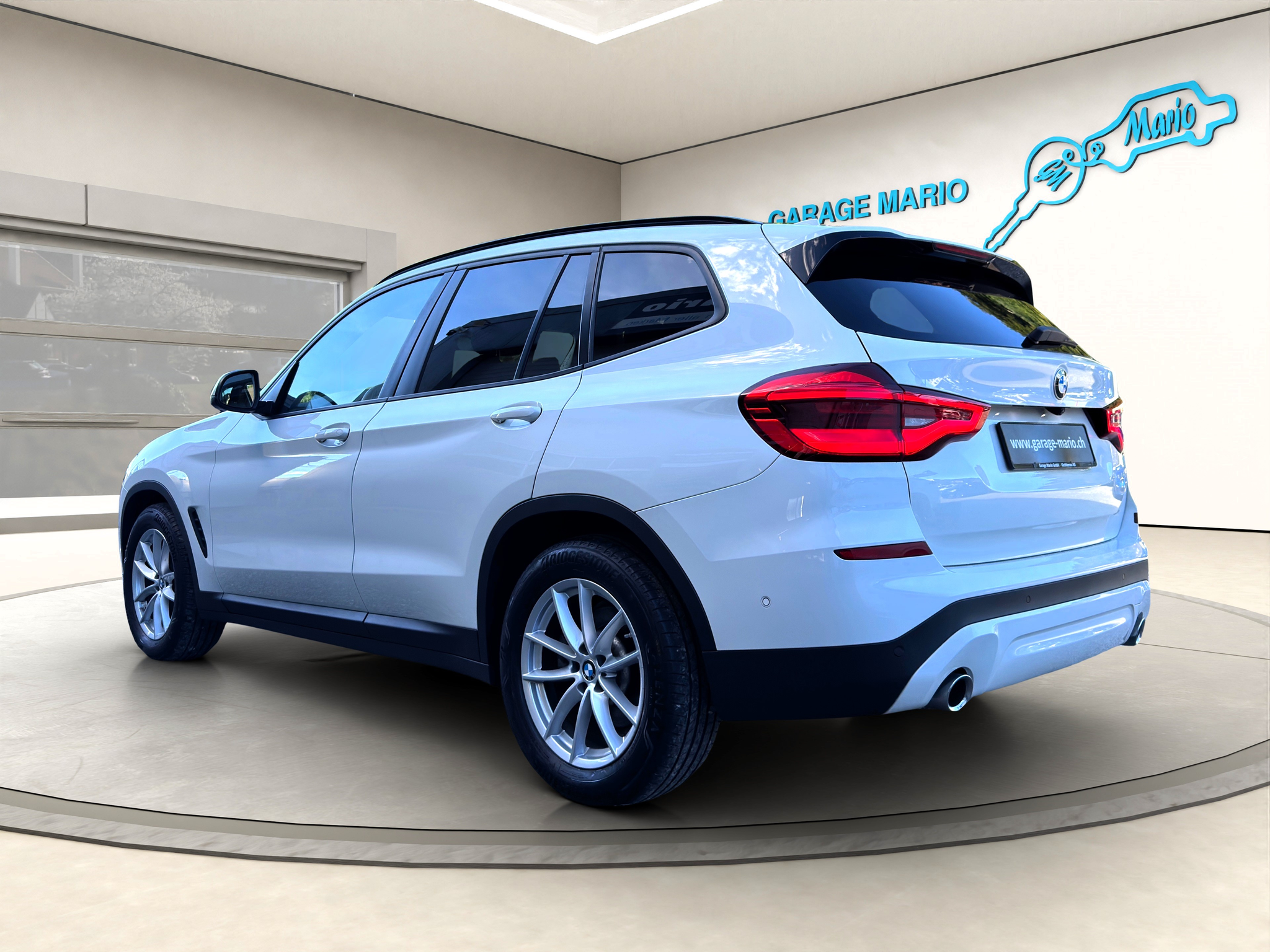 listing desktop thumbnail image 6