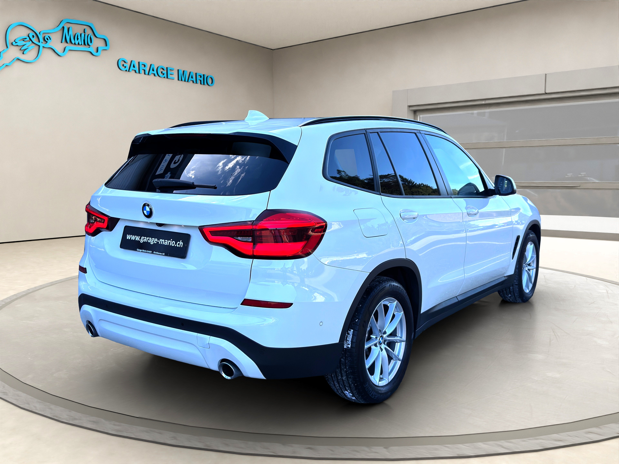 listing desktop thumbnail image 4