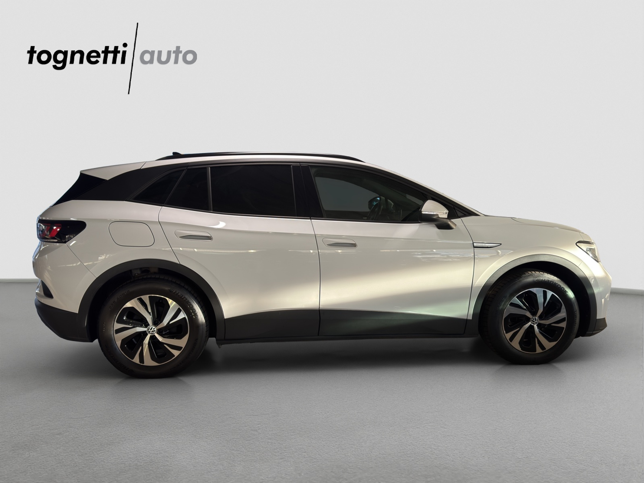 listing desktop thumbnail image 2