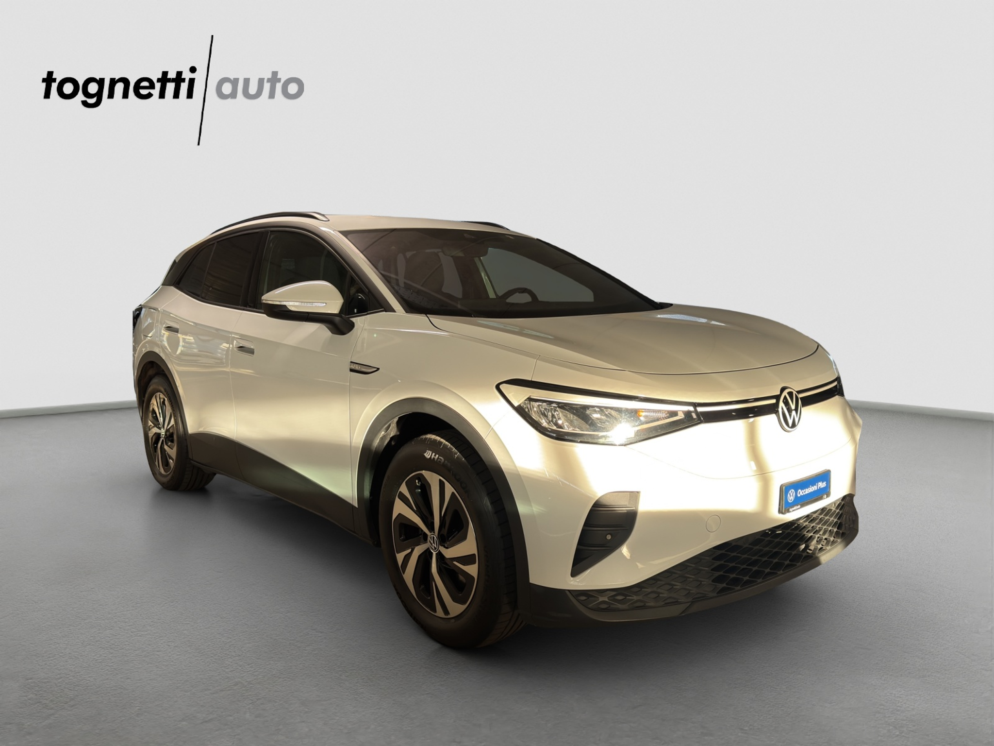 listing desktop thumbnail image 1