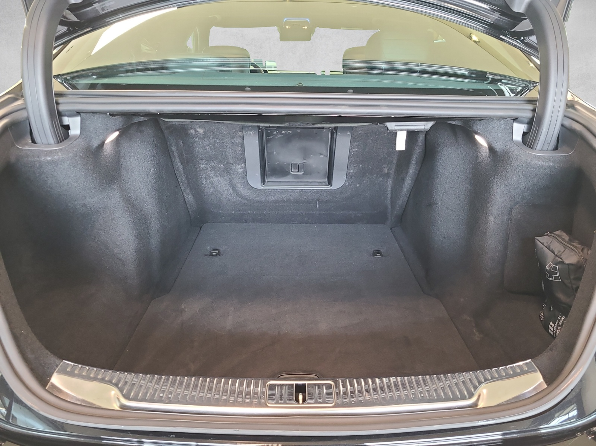 listing desktop thumbnail image 13