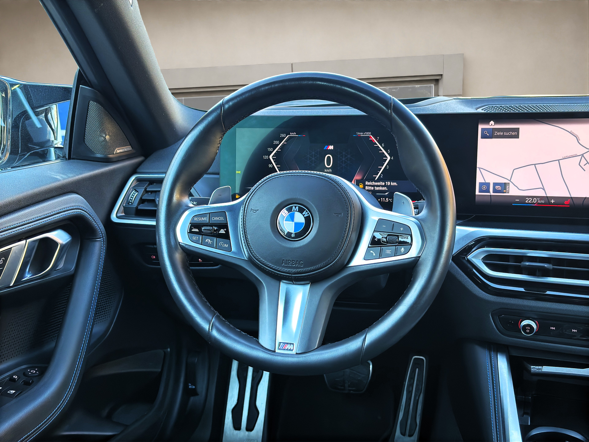 listing desktop thumbnail image 13