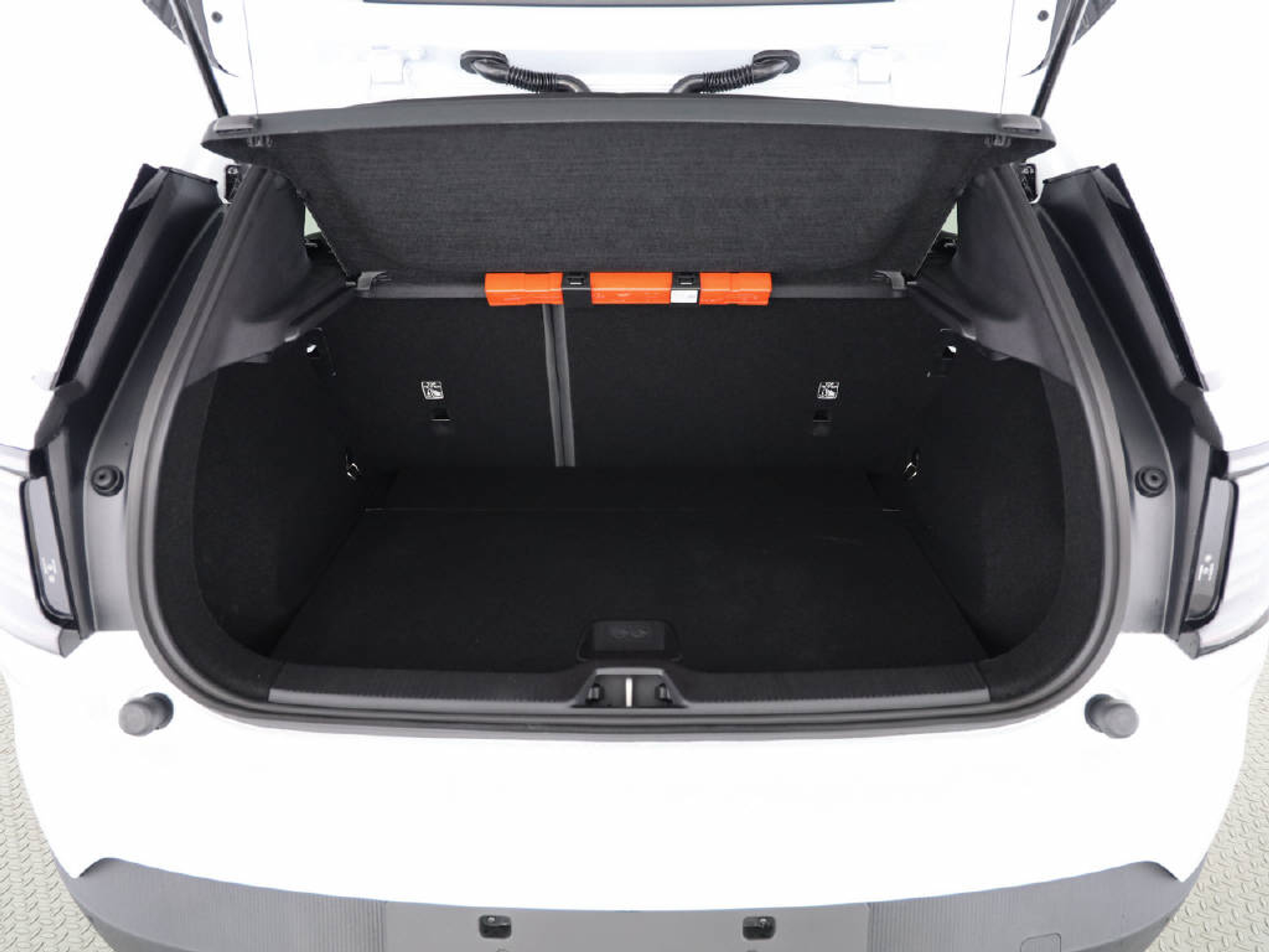 listing desktop thumbnail image 9