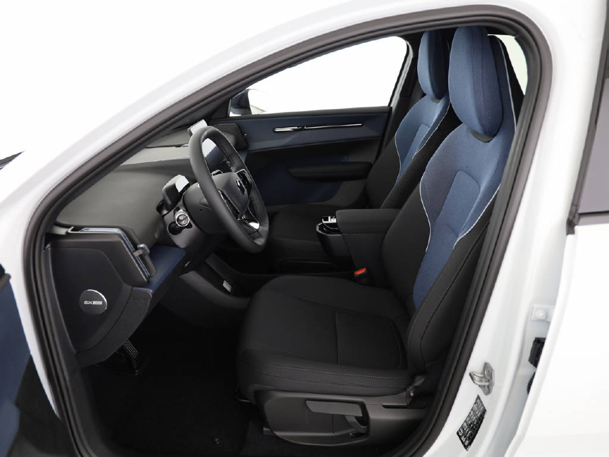 listing desktop thumbnail image 11