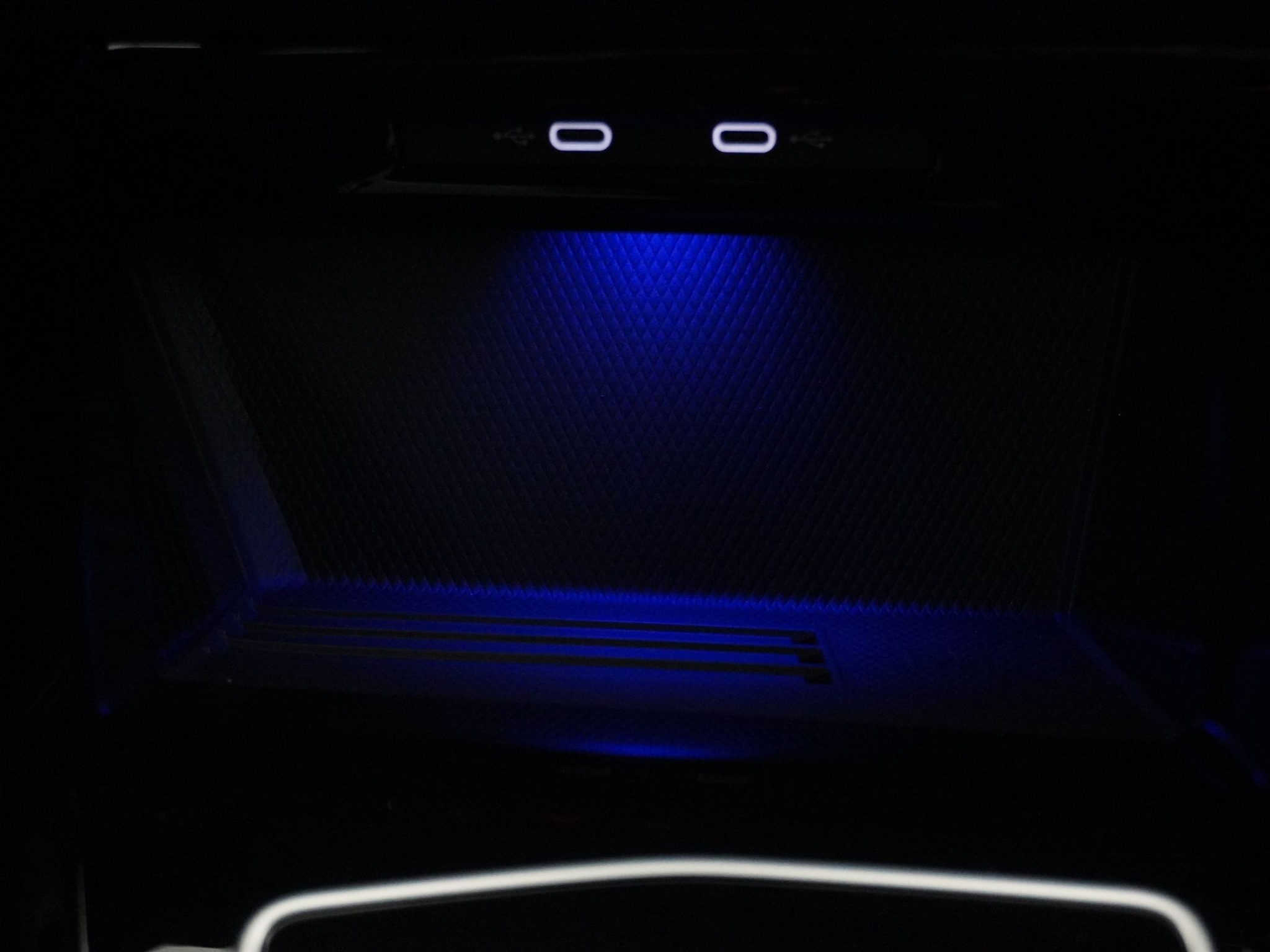 listing desktop thumbnail image 11