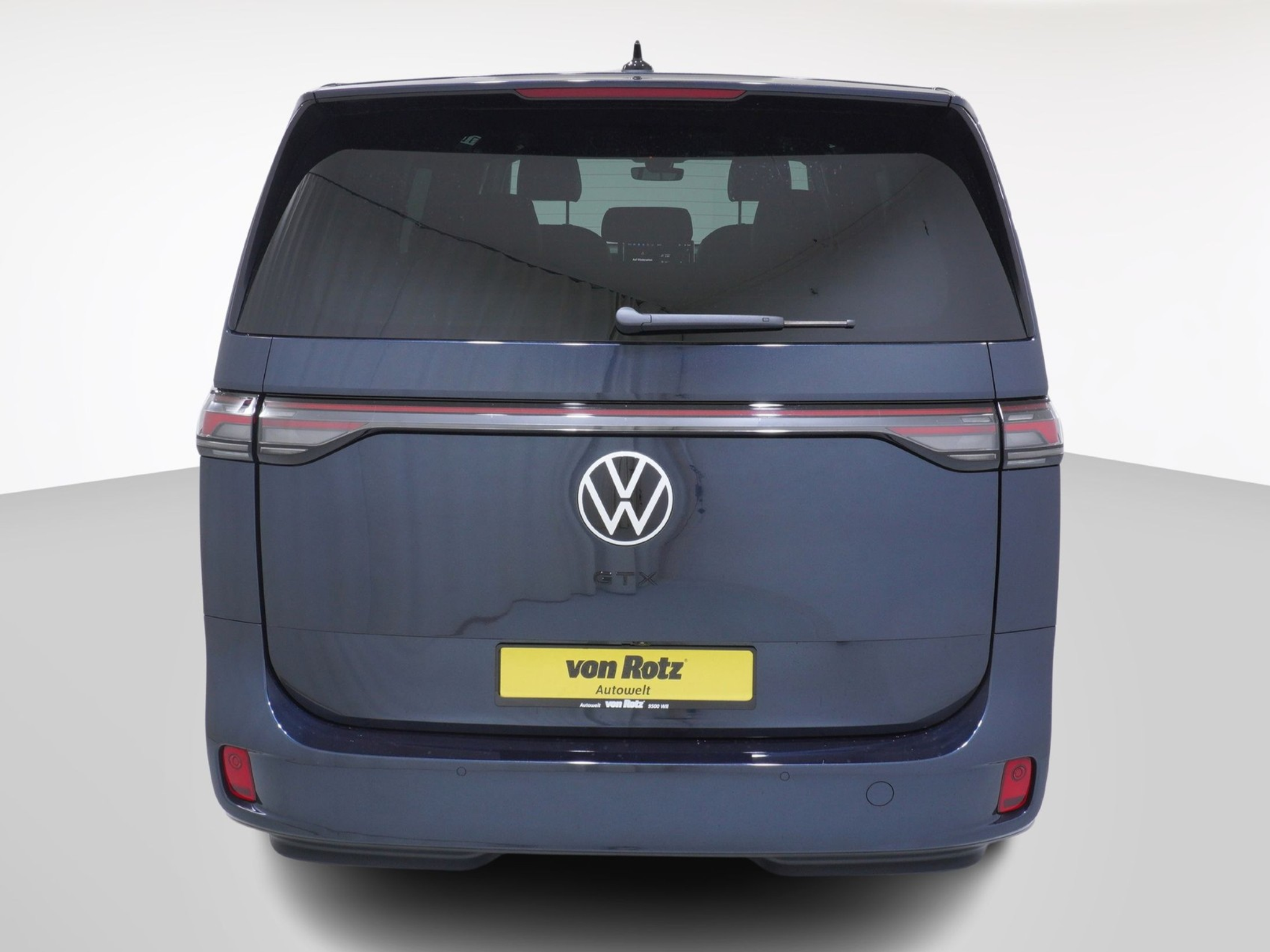 listing desktop thumbnail image 3