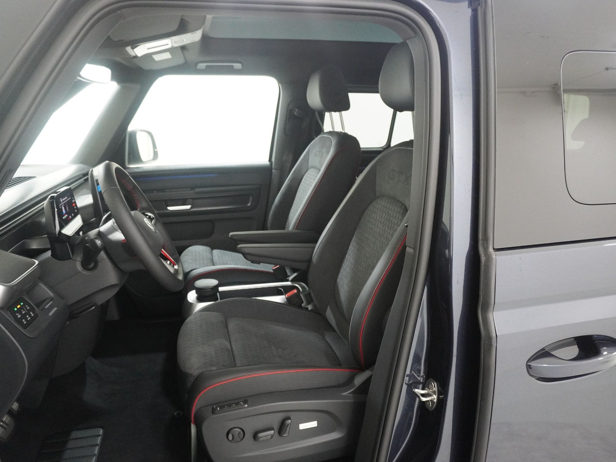 listing desktop thumbnail image 22