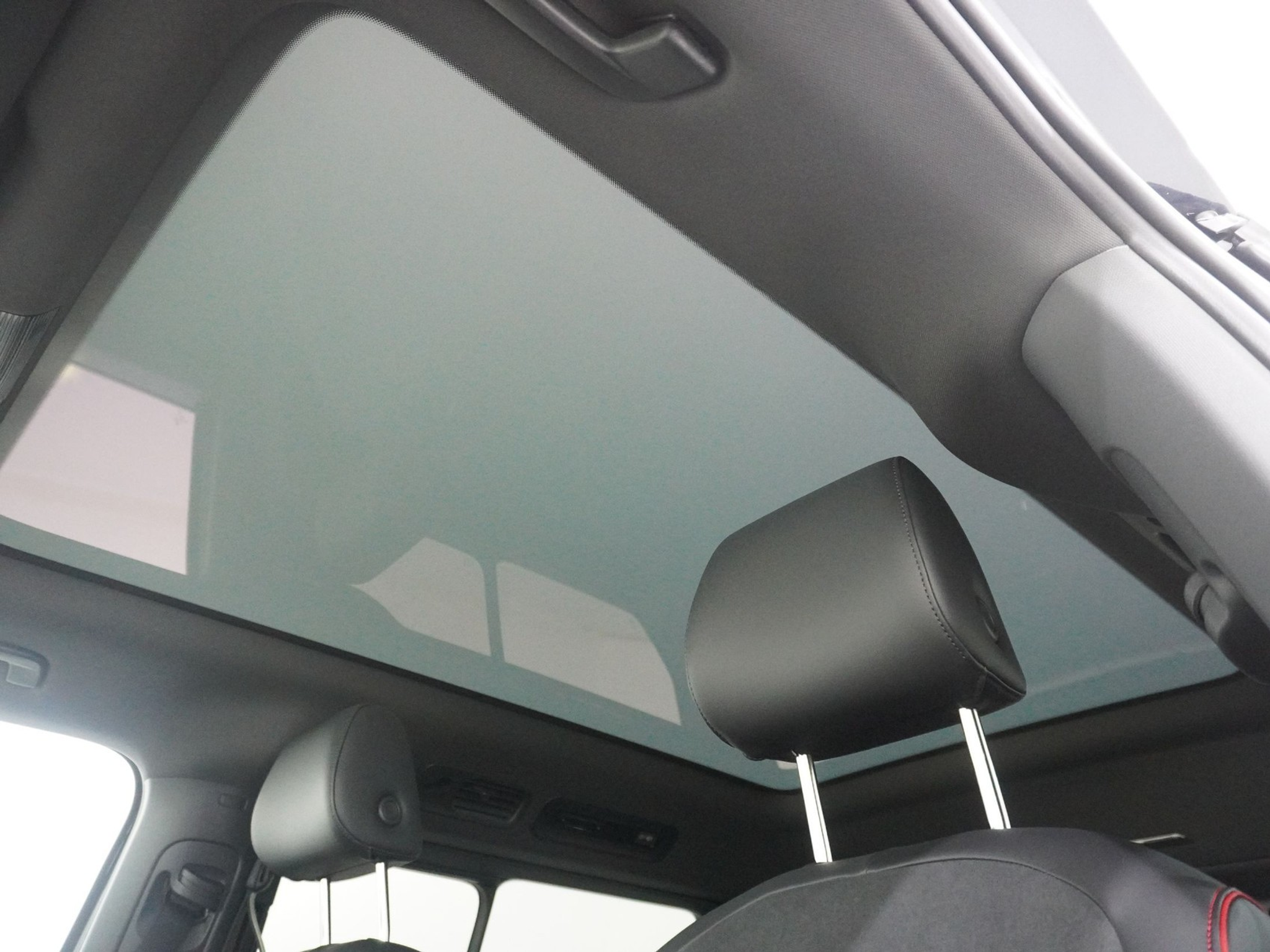 listing desktop thumbnail image 19