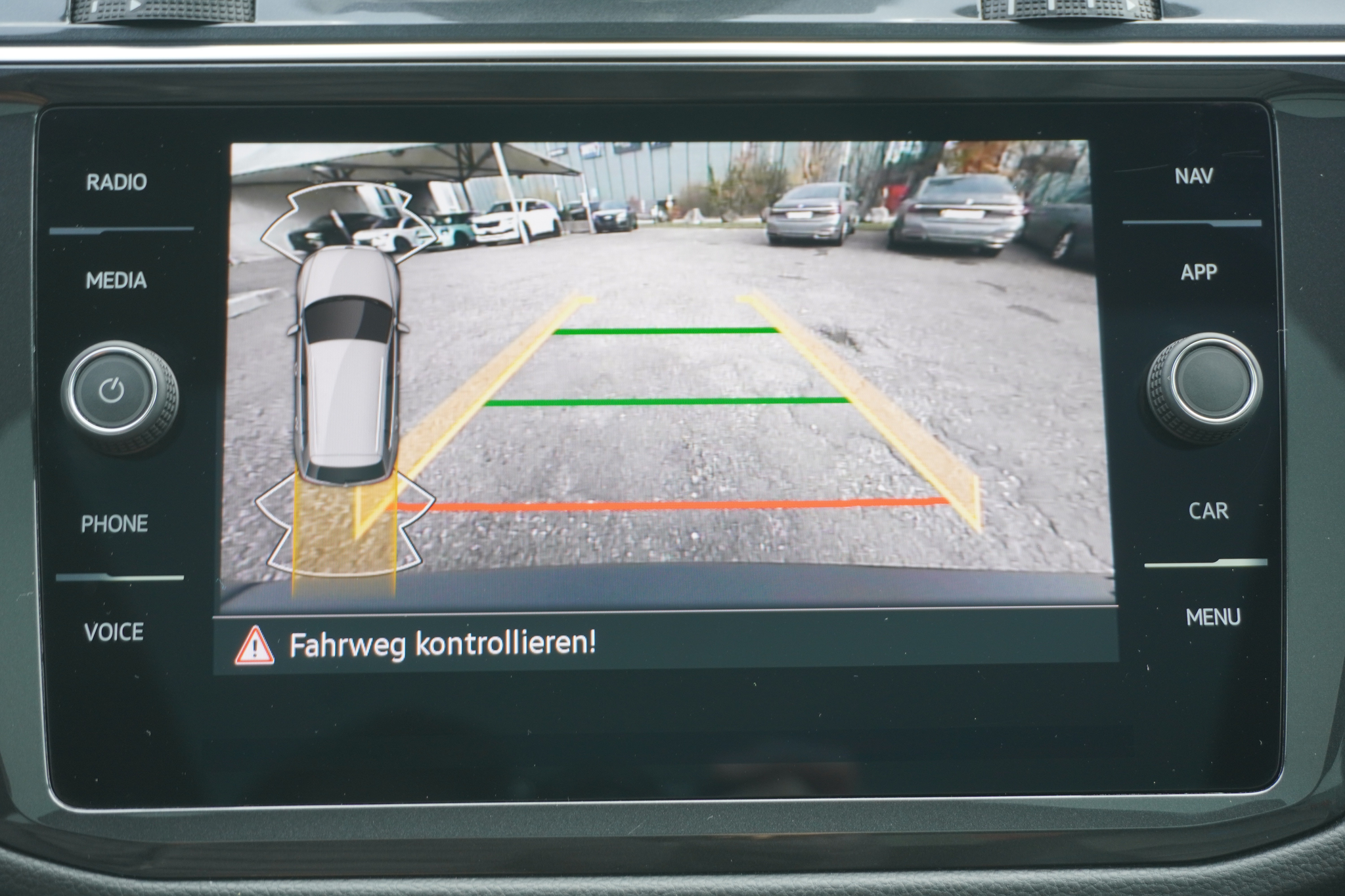 listing desktop thumbnail image 19