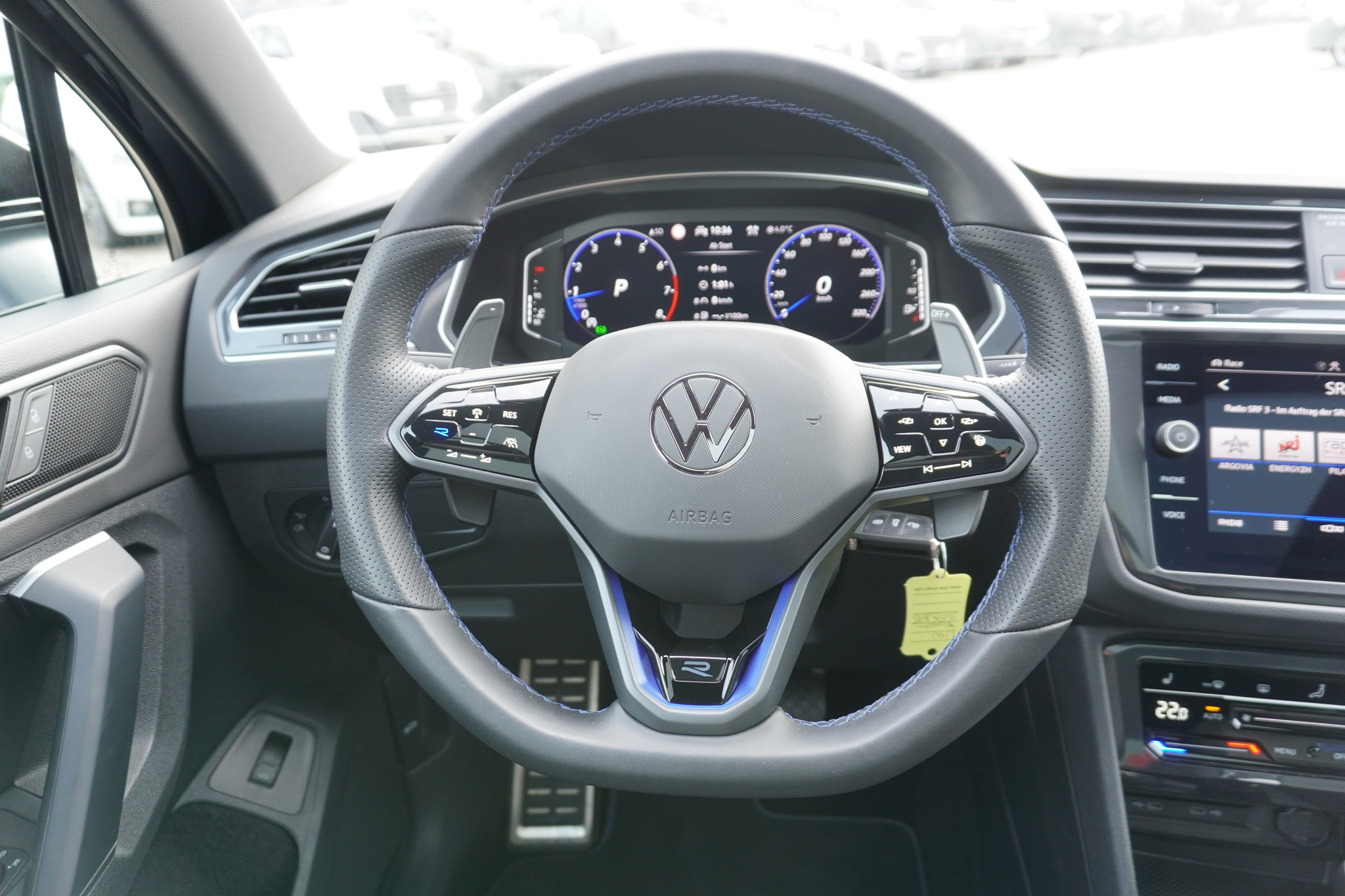 listing desktop thumbnail image 16