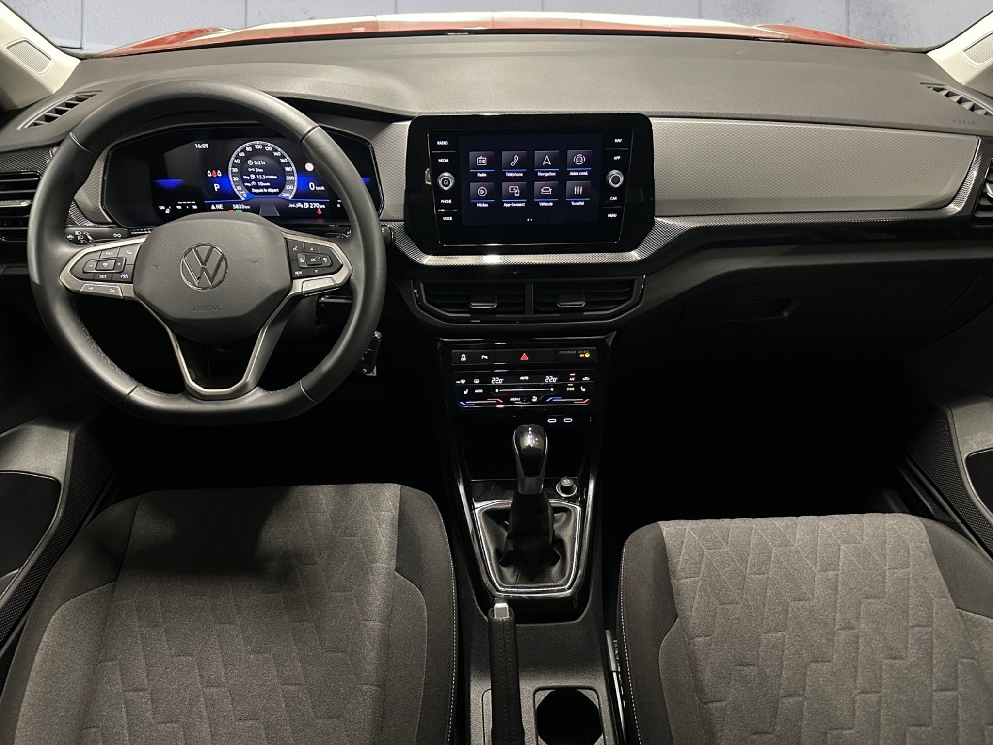 listing desktop thumbnail image 10