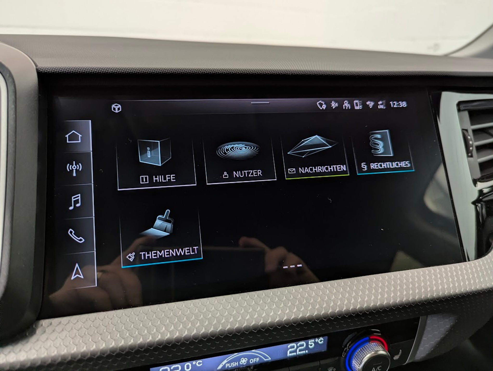 listing desktop thumbnail image 13
