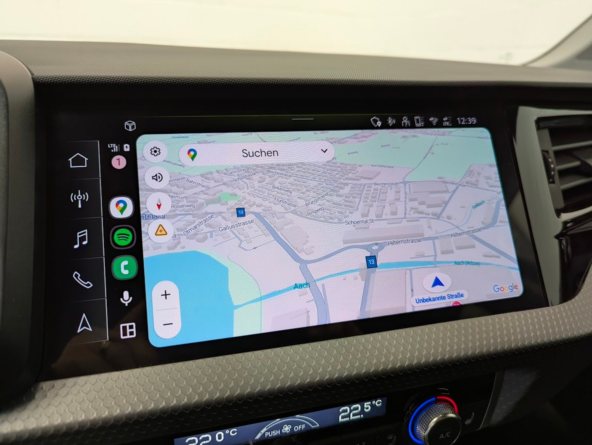 listing desktop thumbnail image 15