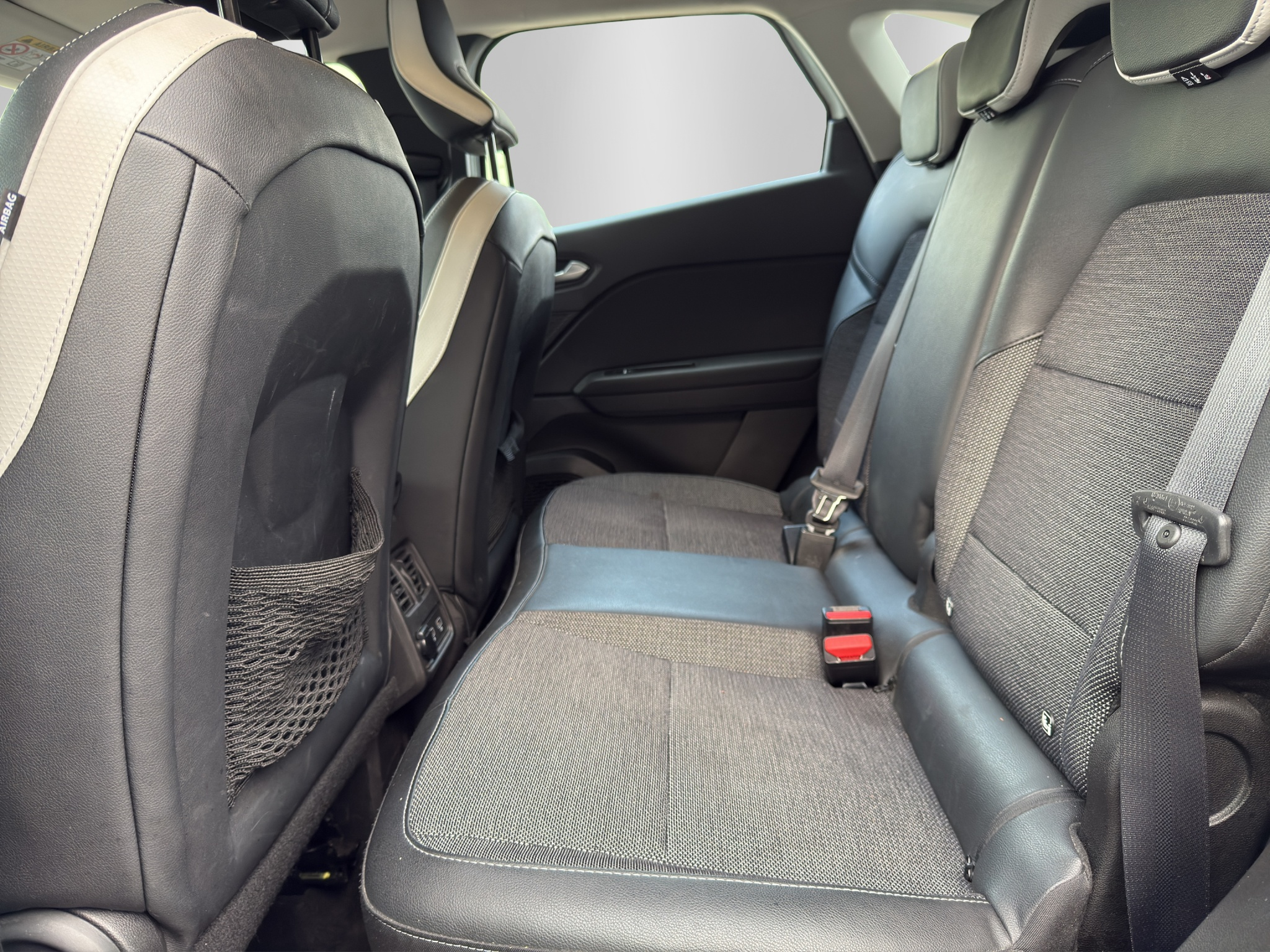 listing desktop thumbnail image 13