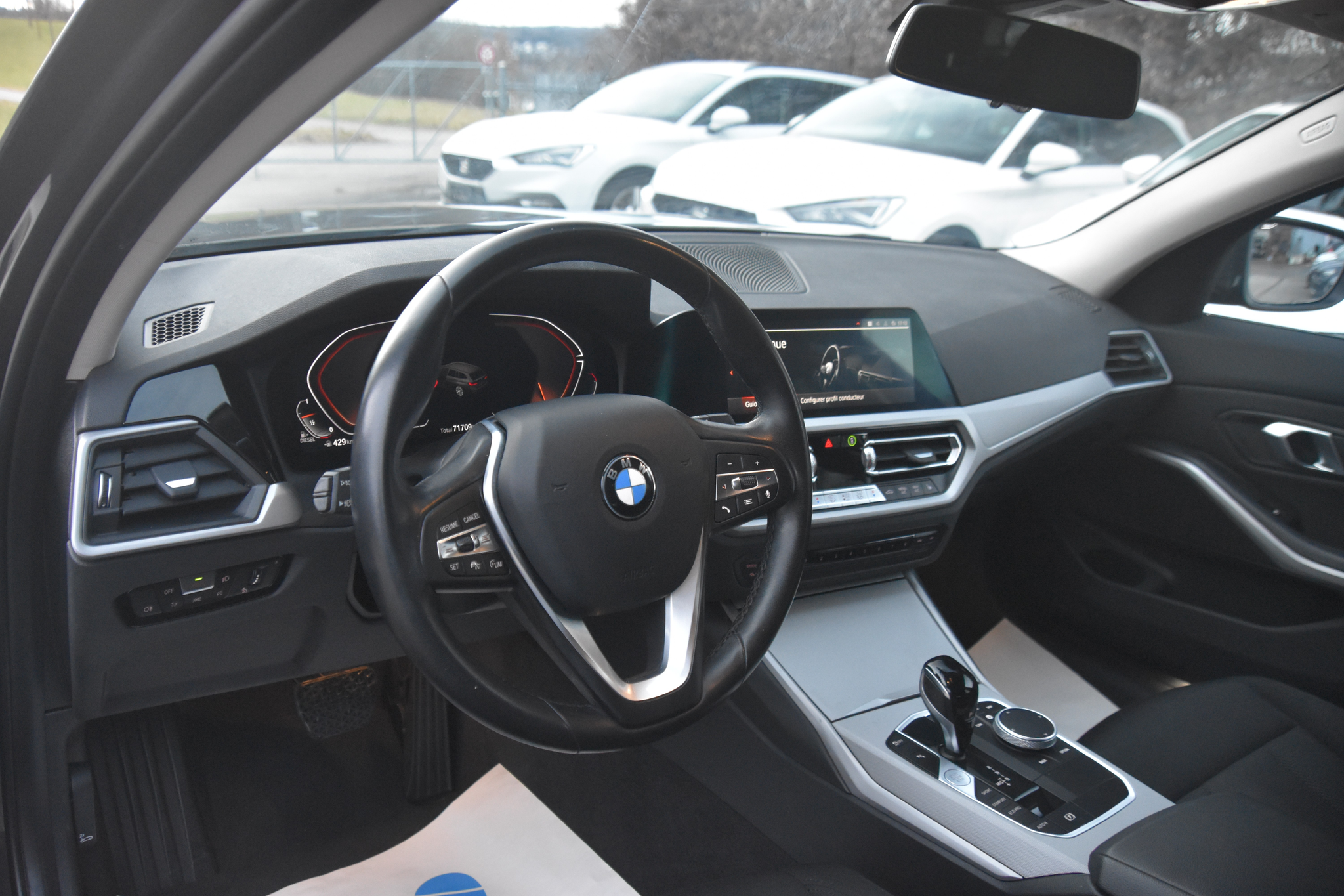 listing desktop thumbnail image 8