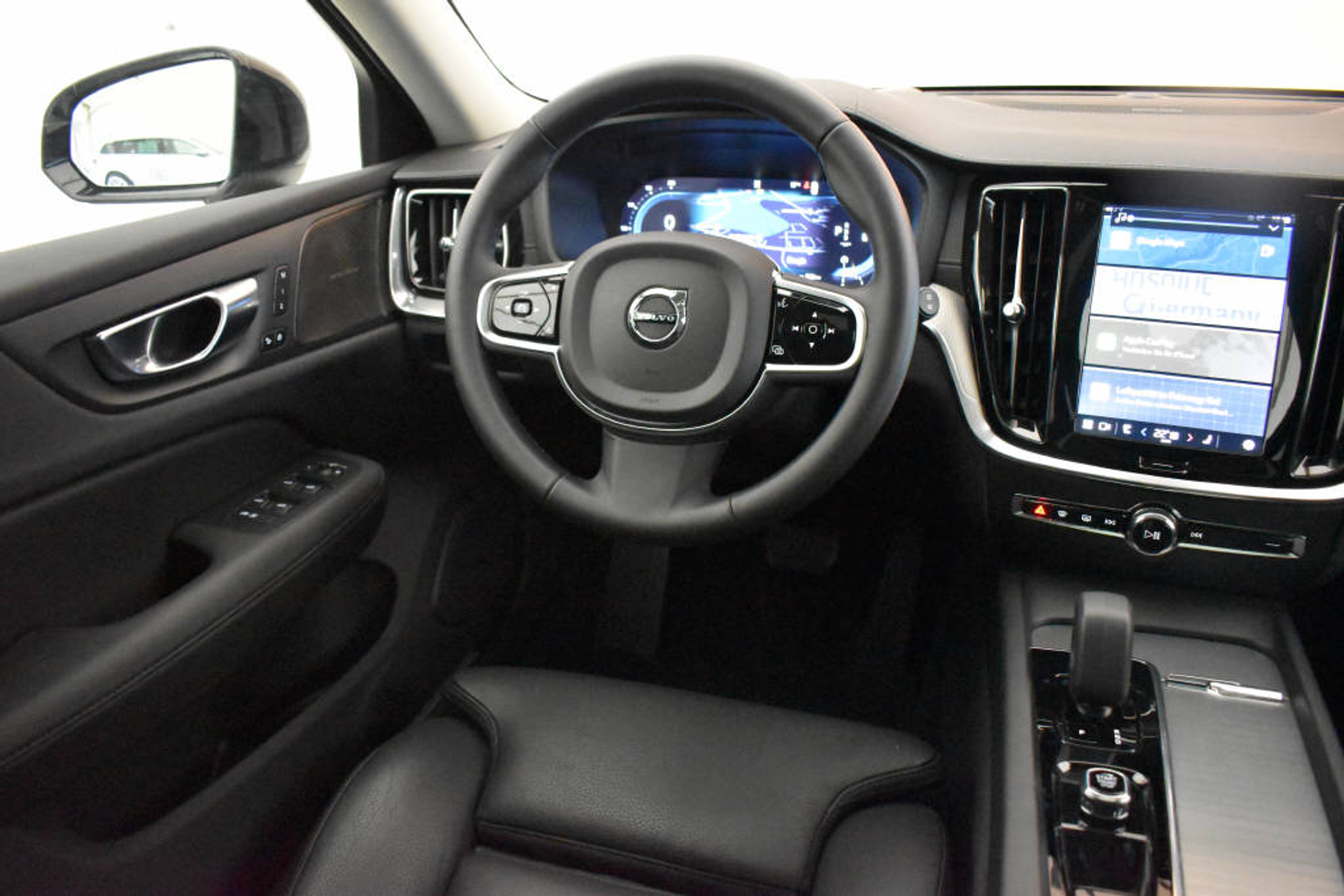 listing desktop thumbnail image 10