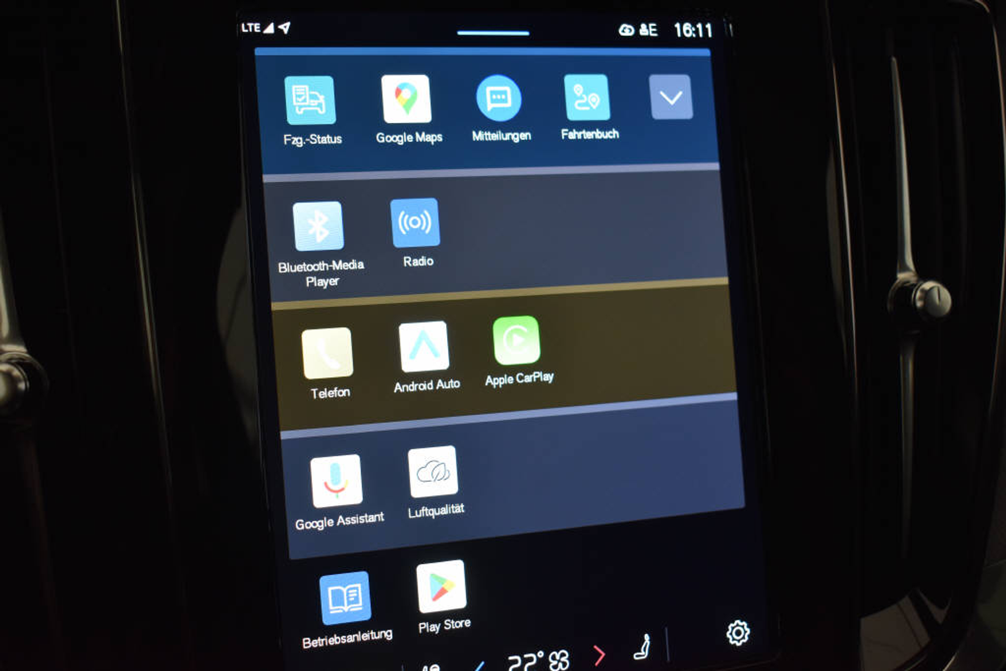 listing desktop thumbnail image 15