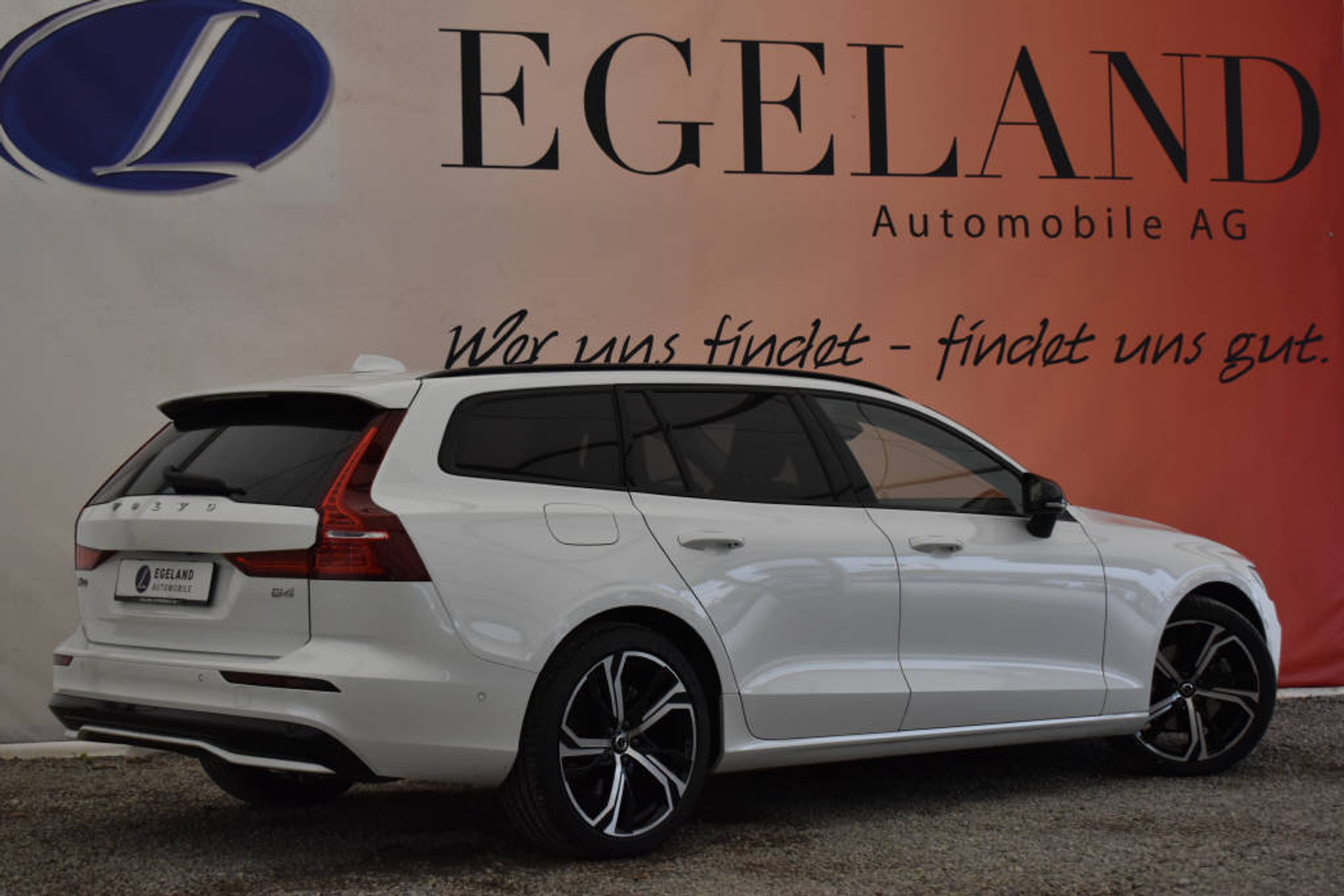 listing desktop thumbnail image 2