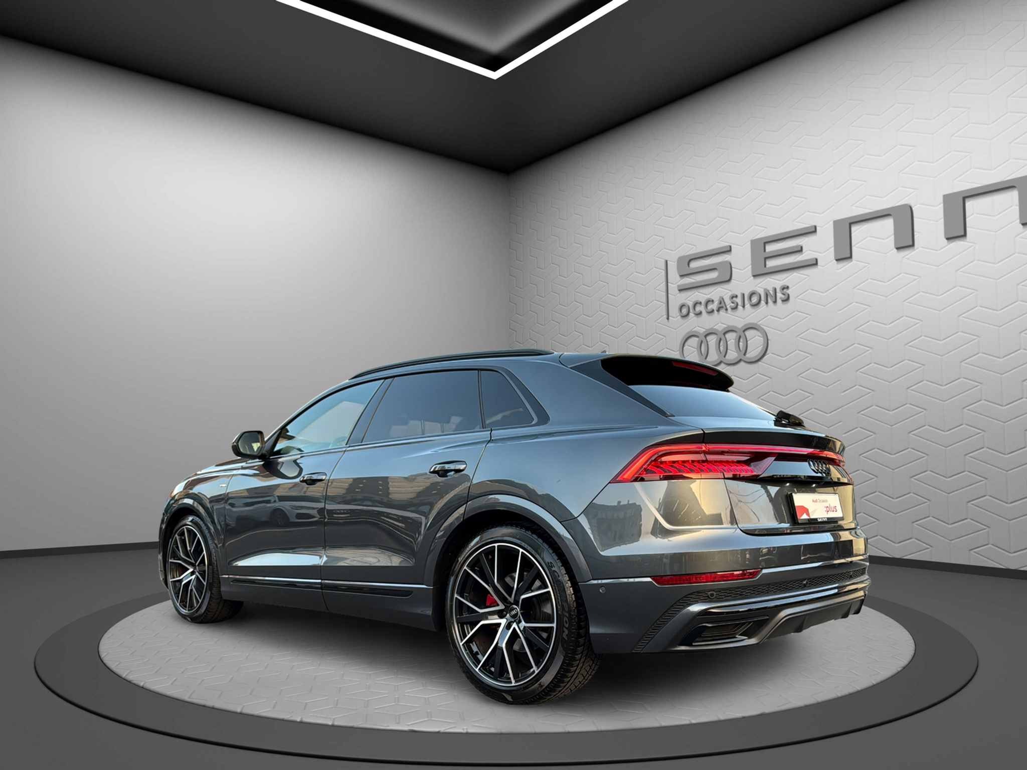 listing desktop thumbnail image 3