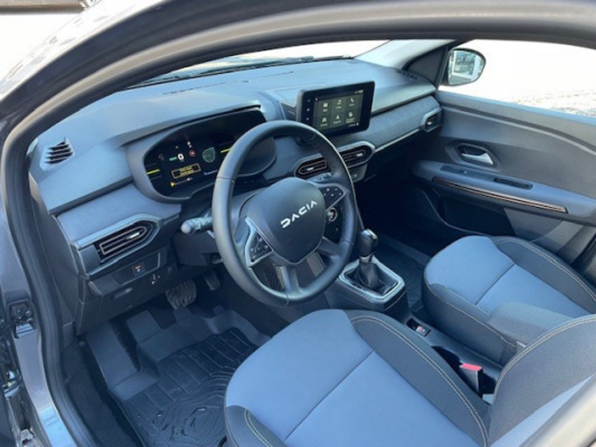 listing desktop thumbnail image 6