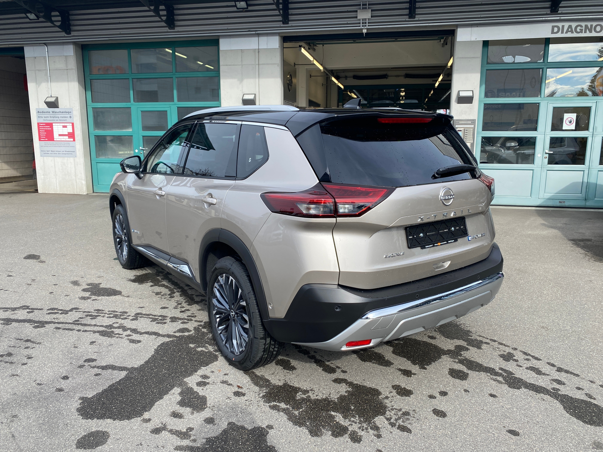 listing desktop thumbnail image 7