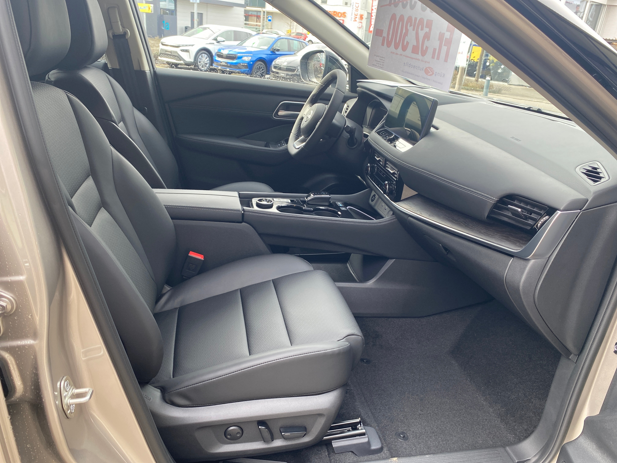 listing desktop thumbnail image 14