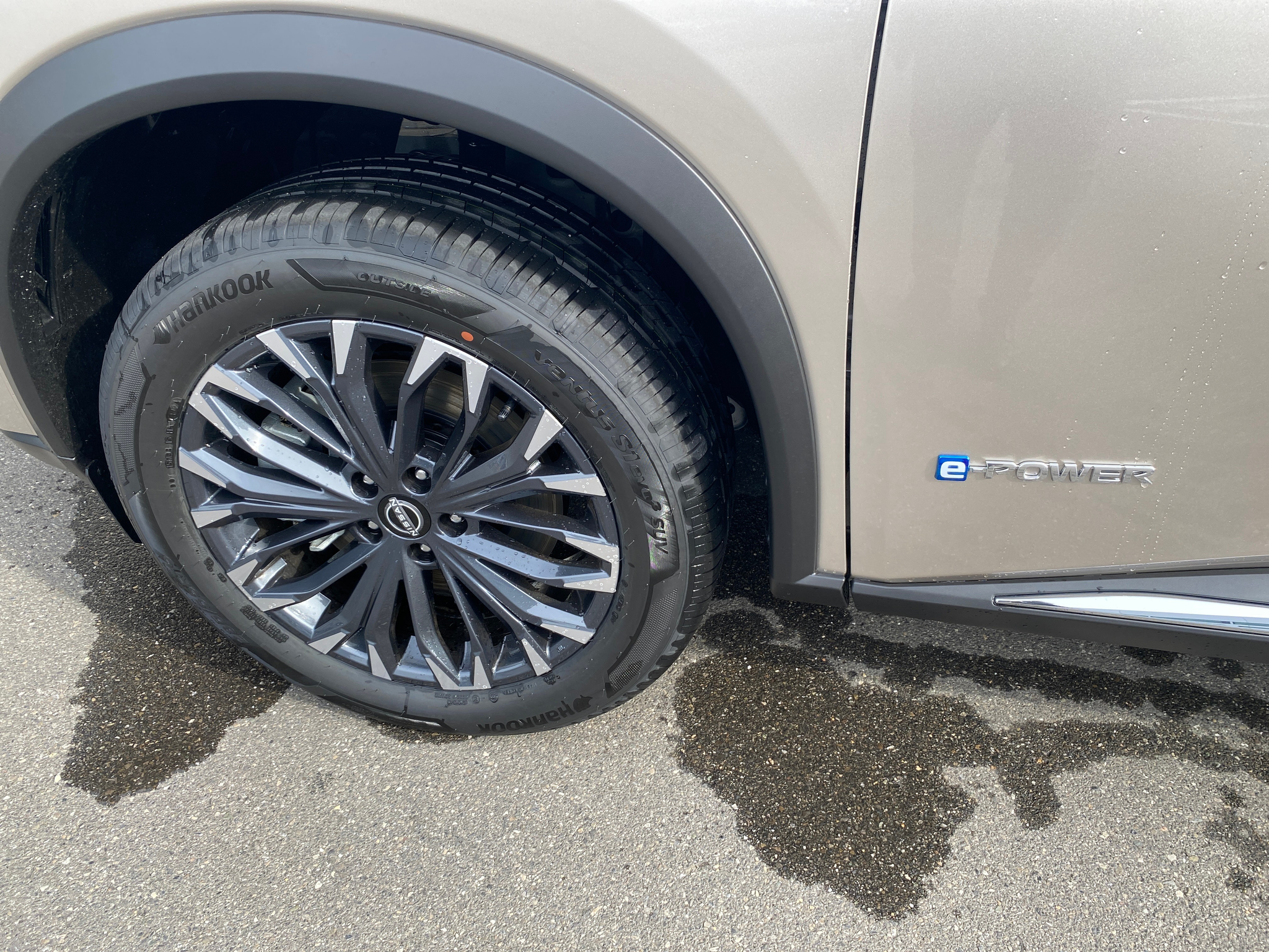 listing desktop thumbnail image 17