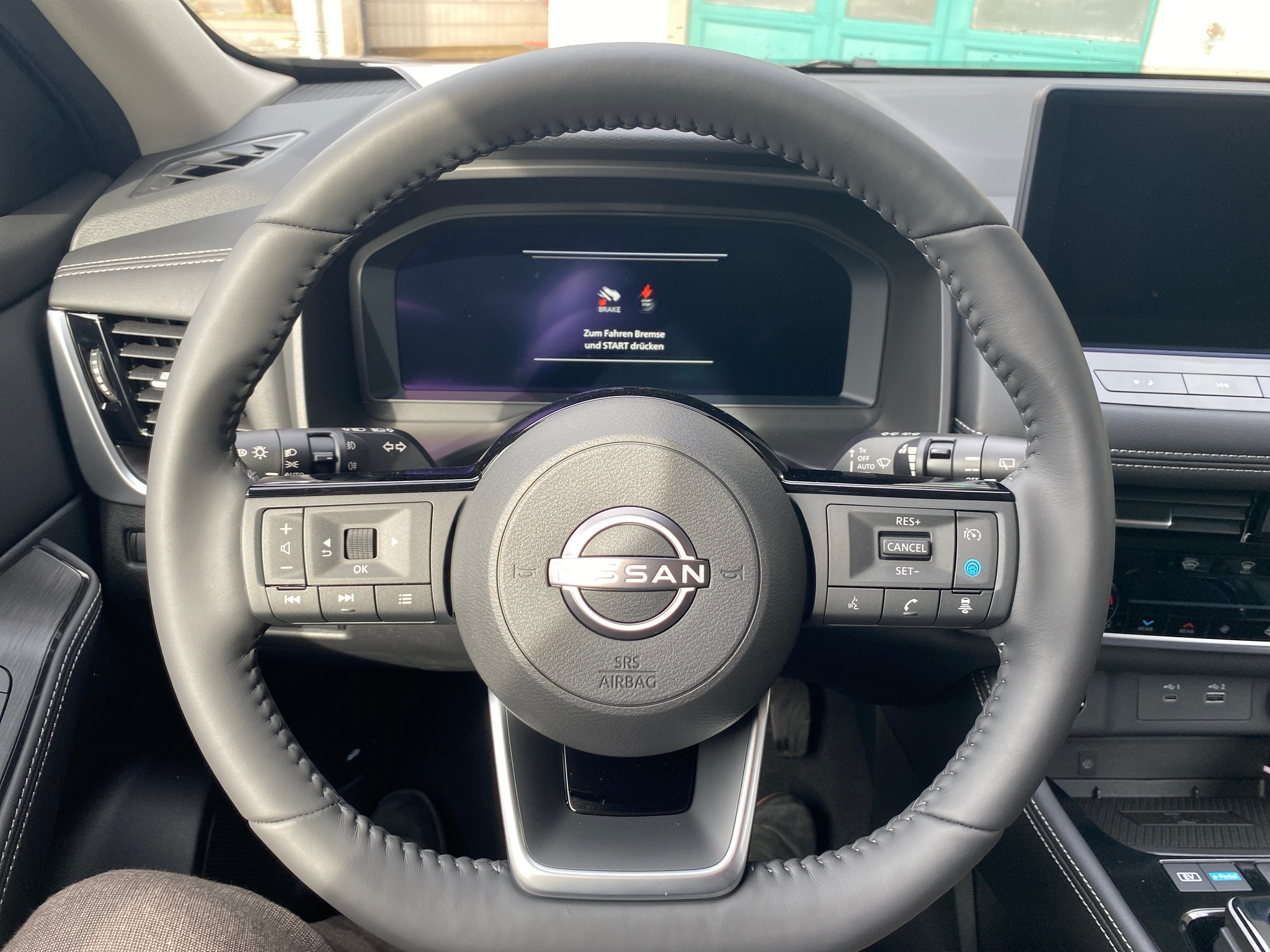 listing desktop thumbnail image 11