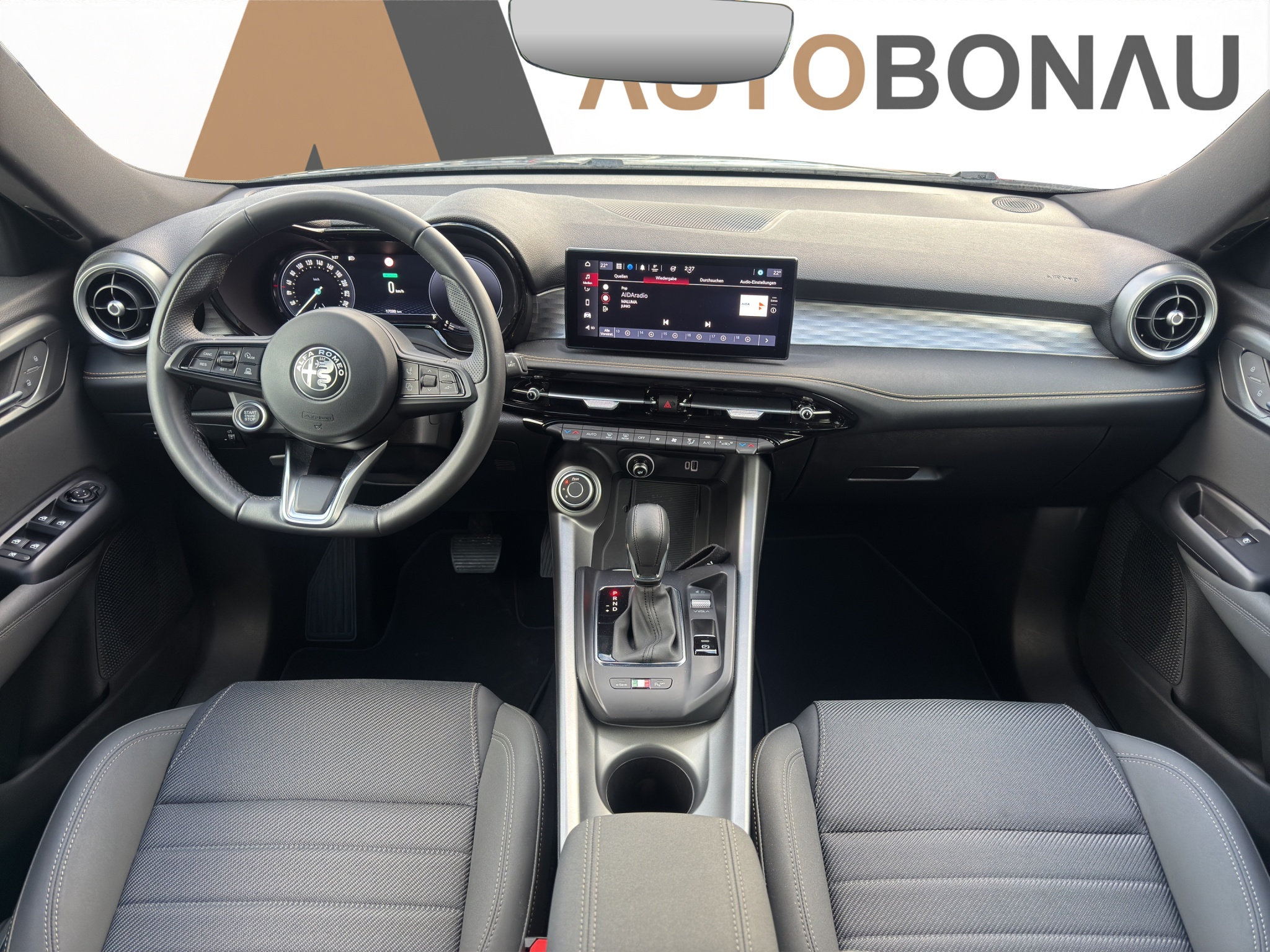 listing desktop thumbnail image 9